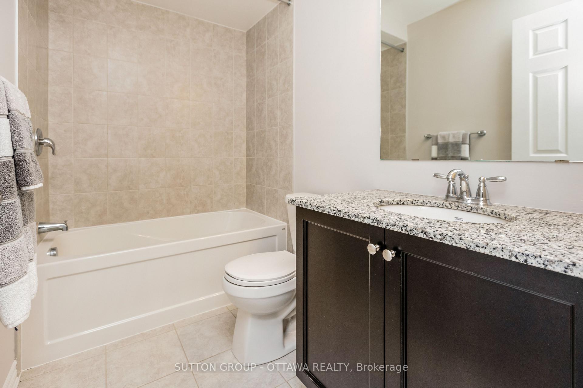 Photo 16 of 547 Snow Goose Street, Ottawa, Barrhaven - Half Moon Bay — HOMEH