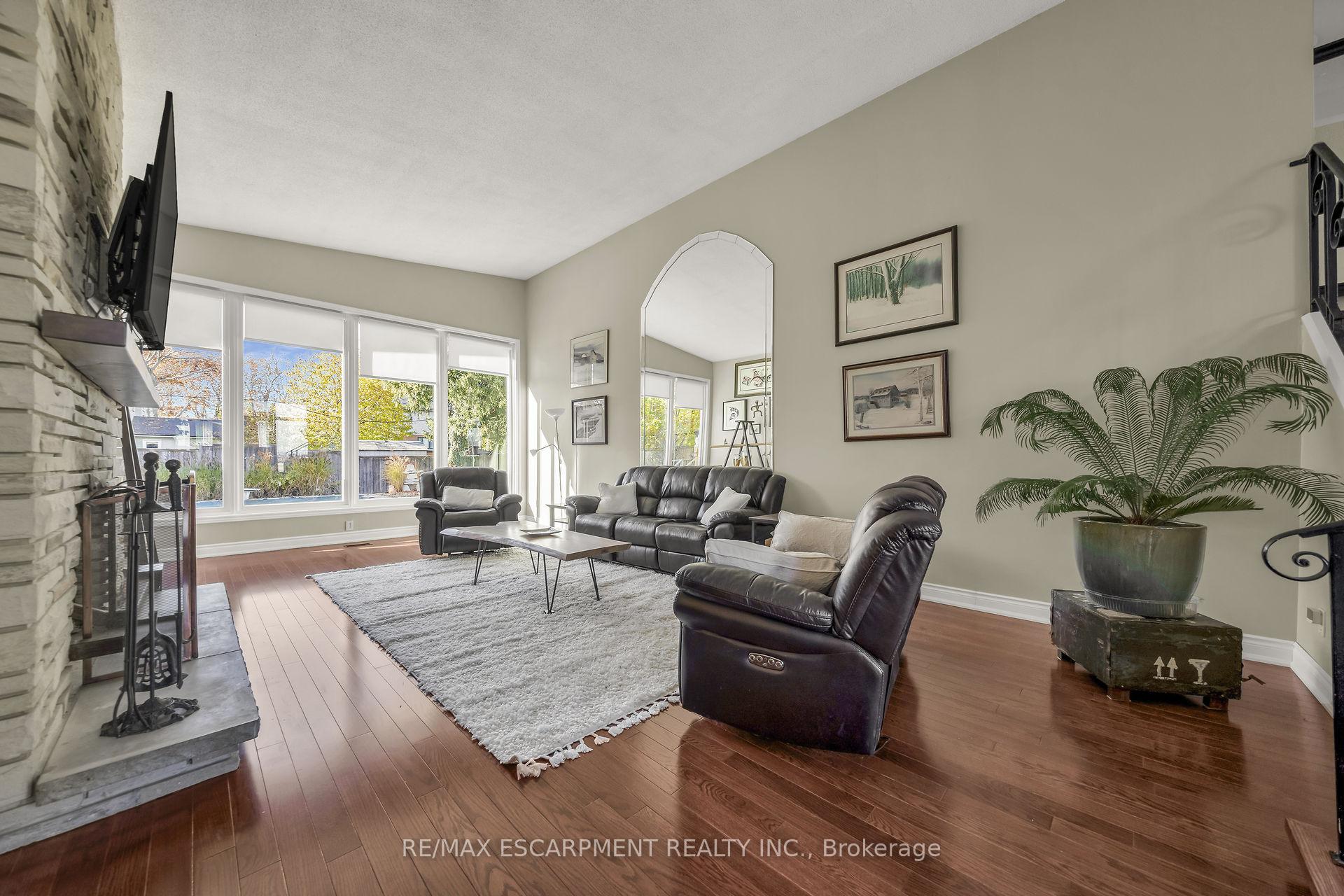 Photo 7 of 418 Mountain Brow Boulevard, Hamilton, Sherwood — HOMEH