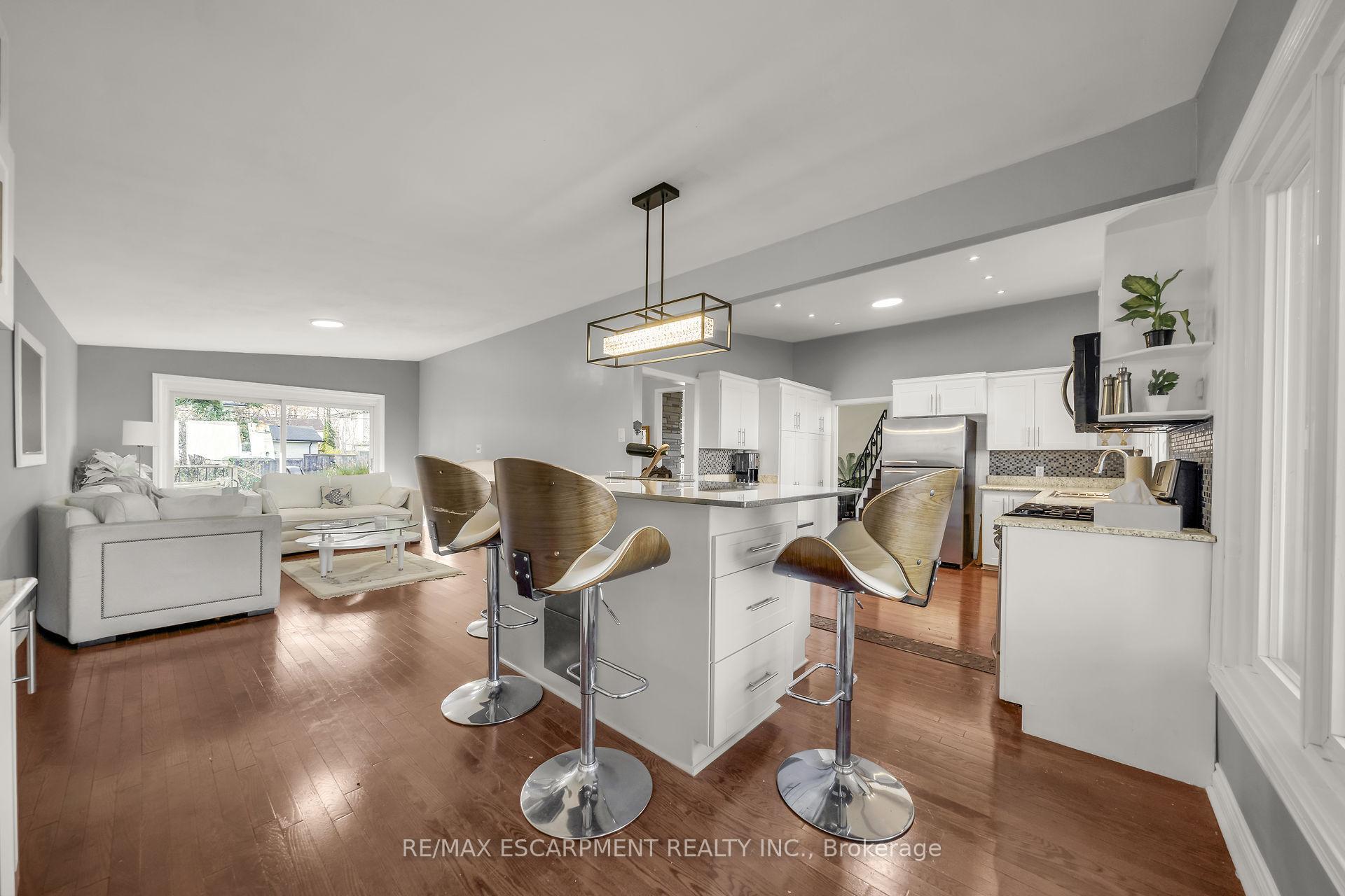 Photo 13 of 418 Mountain Brow Boulevard, Hamilton, Sherwood — HOMEH