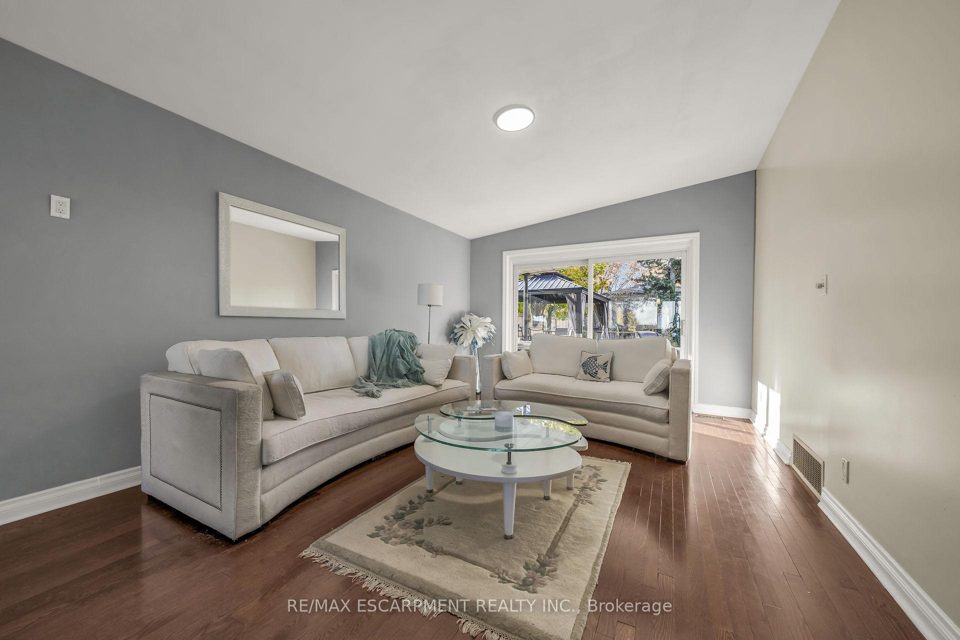 Photo 18 of 418 Mountain Brow Boulevard, Hamilton, Sherwood — HOMEH