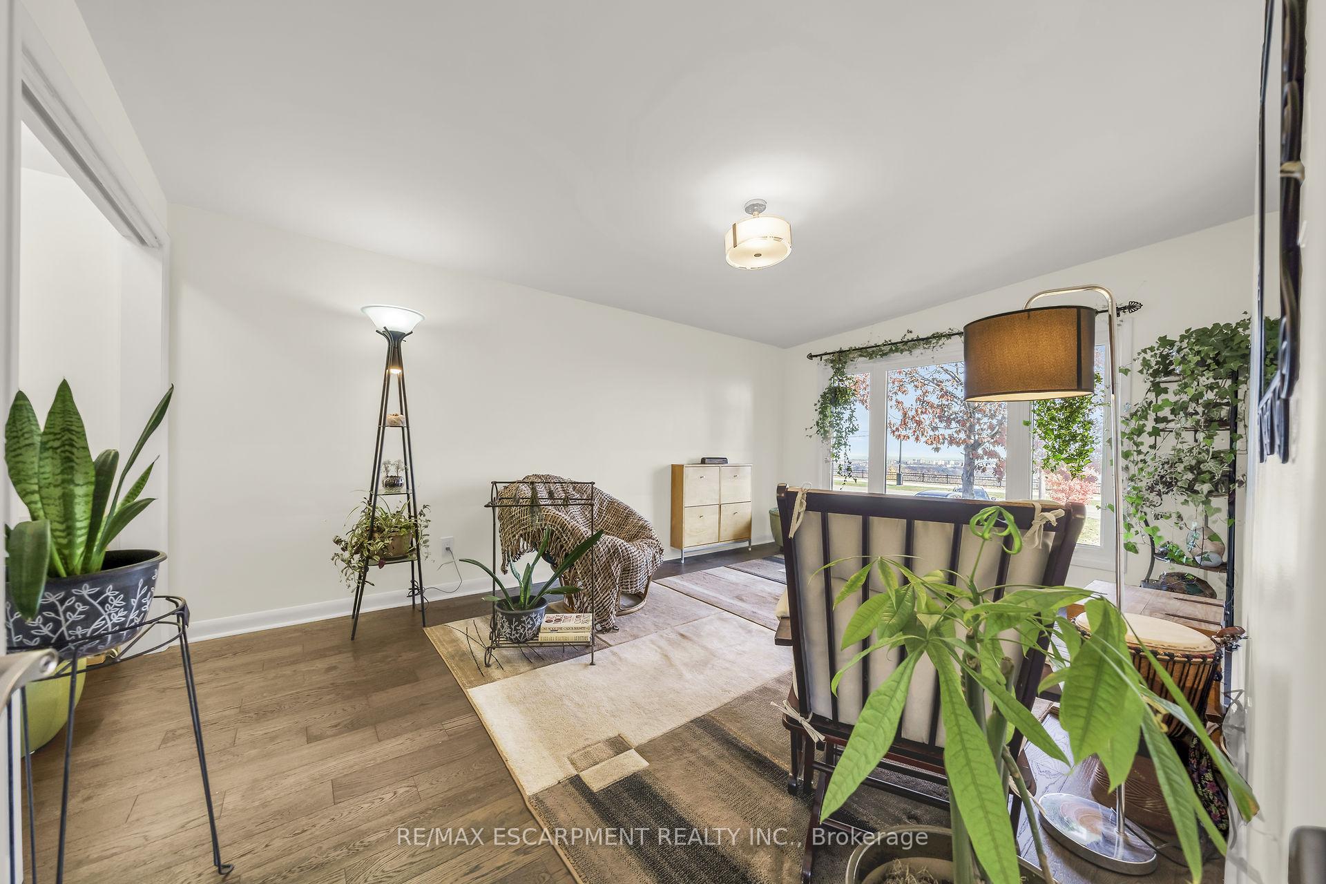 Photo 22 of 418 Mountain Brow Boulevard, Hamilton, Sherwood — HOMEH