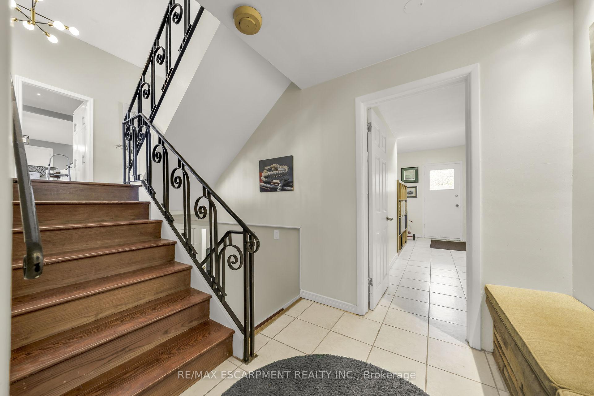 Photo 26 of 418 Mountain Brow Boulevard, Hamilton, Sherwood — HOMEH