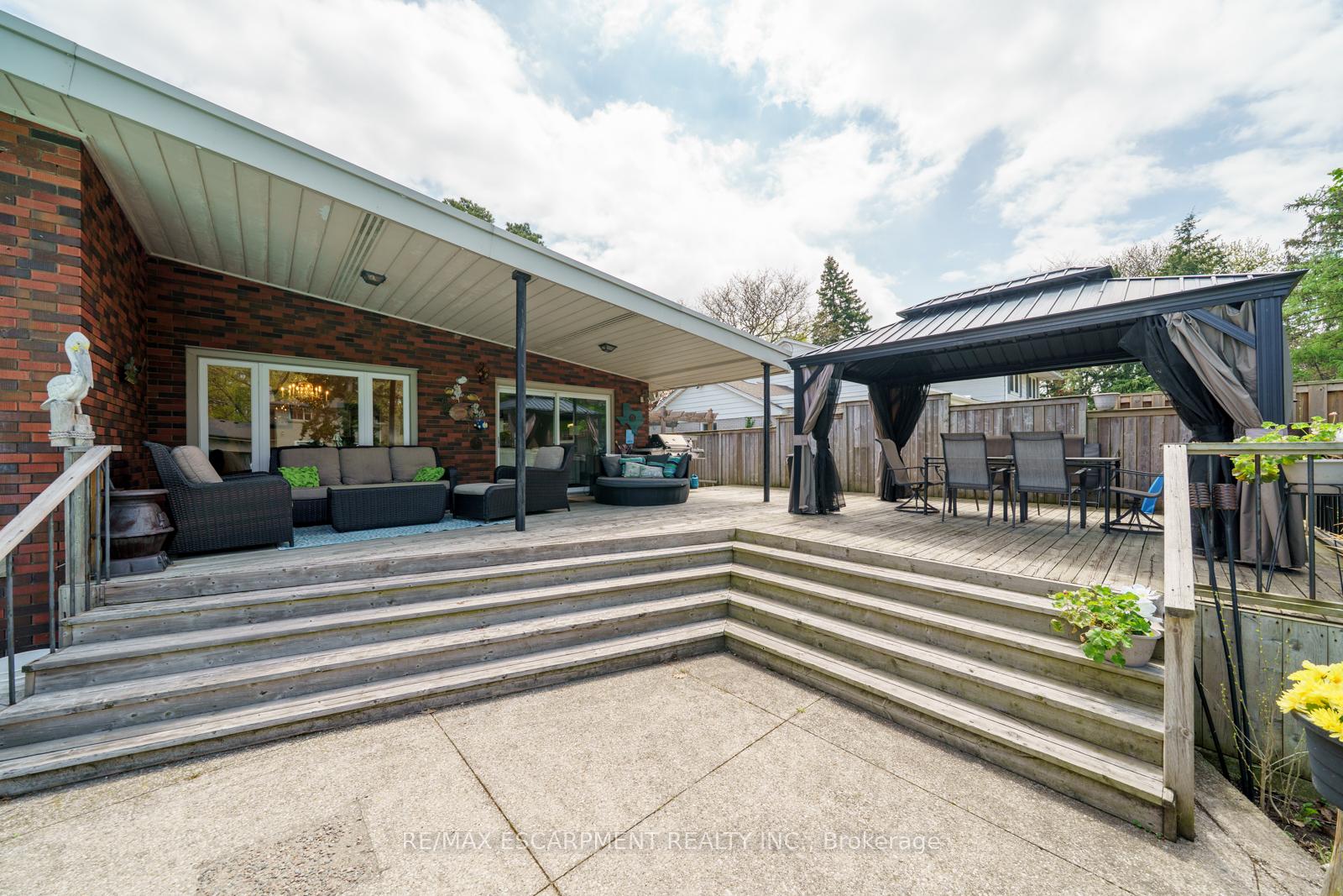 Photo 40 of 418 Mountain Brow Boulevard, Hamilton, Sherwood — HOMEH