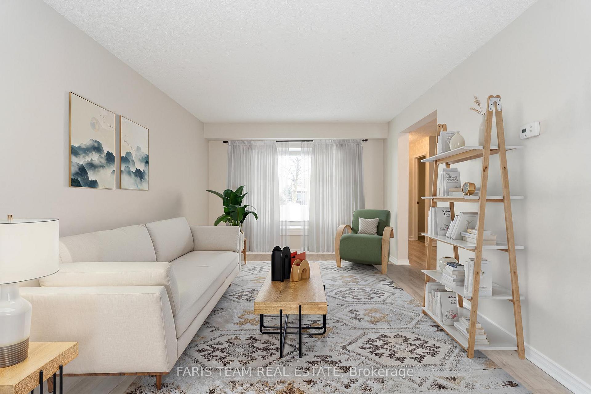Photo 9 of 76 Garden Drive, Barrie, Allandale Heights — HOMEH