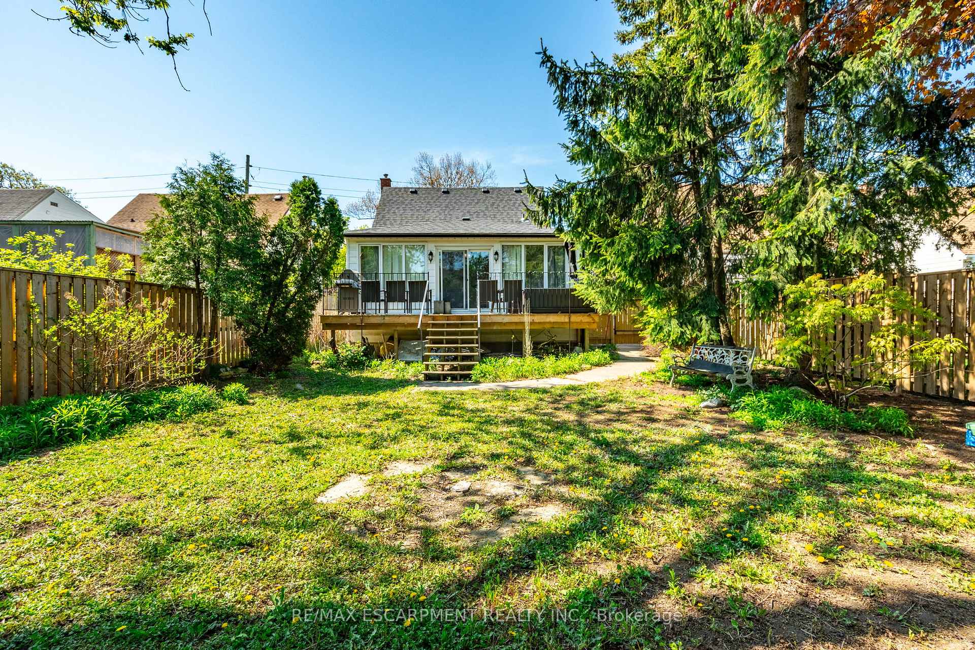 Photo 42 of 351 Queensdale Avenue E, Hamilton, Inch Park — HOMEH