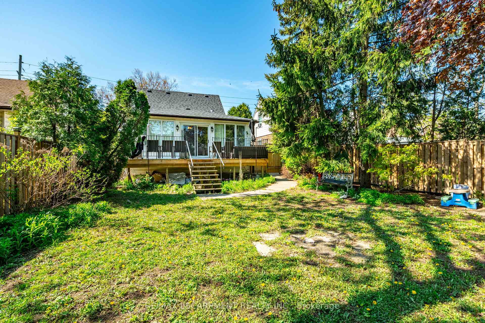 Photo 44 of 351 Queensdale Avenue E, Hamilton, Inch Park — HOMEH