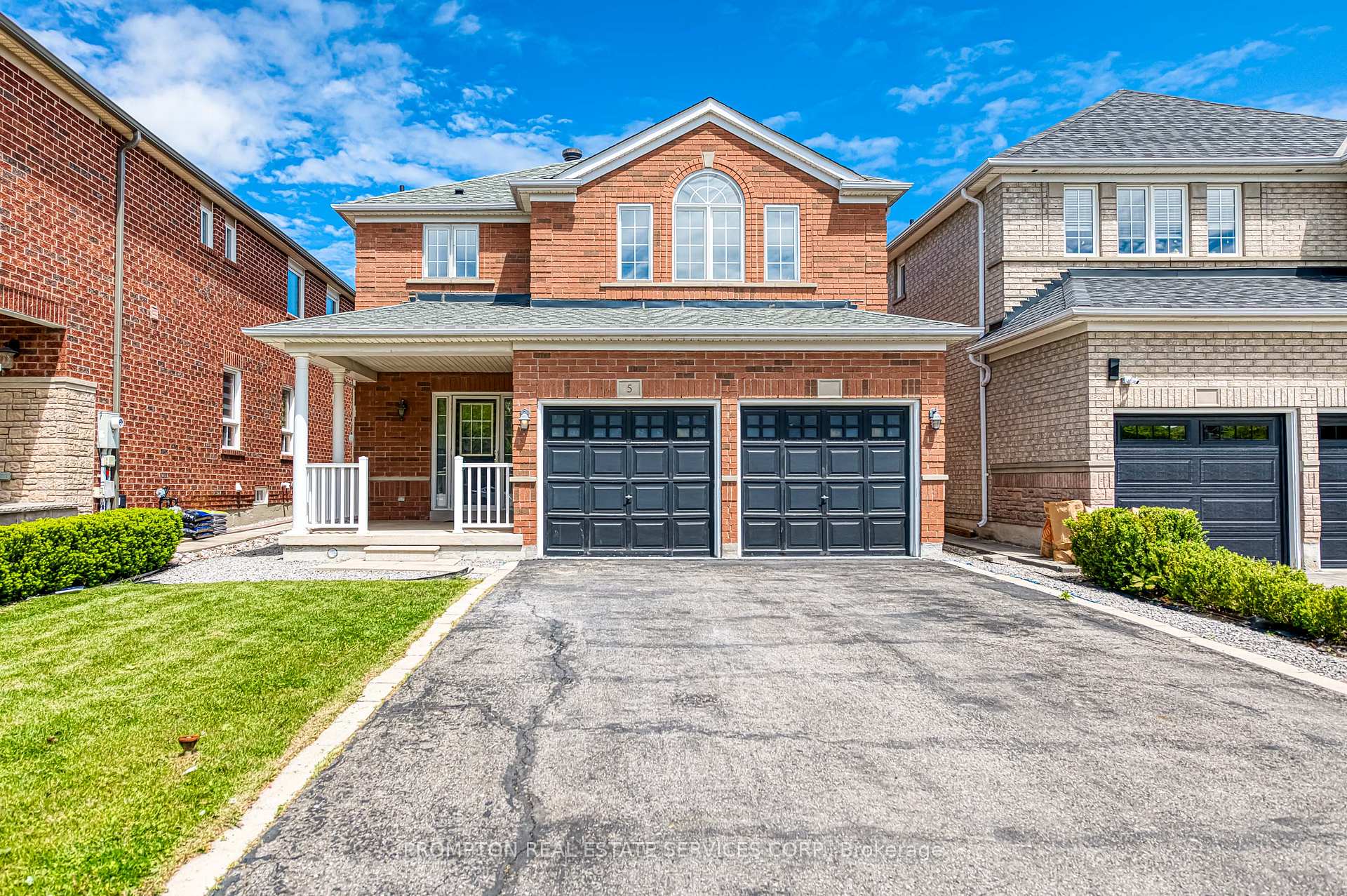 Front of 5 Casemount Street