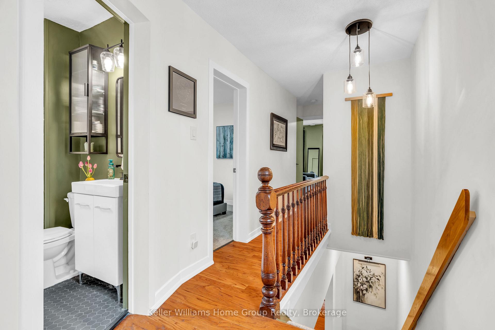 Photo 24 of 82 Oak Avenue, Hamilton, Landsdale — HOMEH