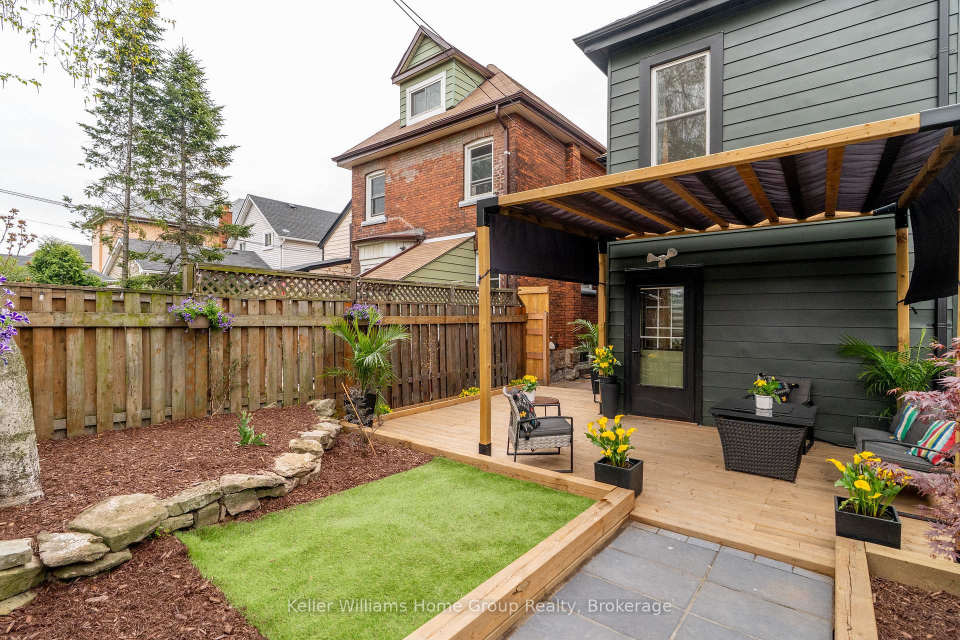 Photo 36 of 82 Oak Avenue, Hamilton, Landsdale — HOMEH
