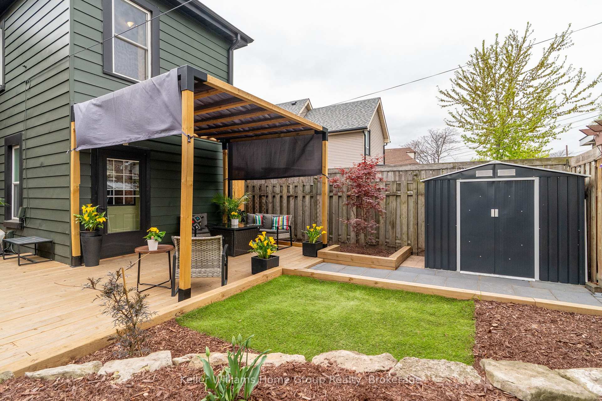 Photo 38 of 82 Oak Avenue, Hamilton, Landsdale — HOMEH