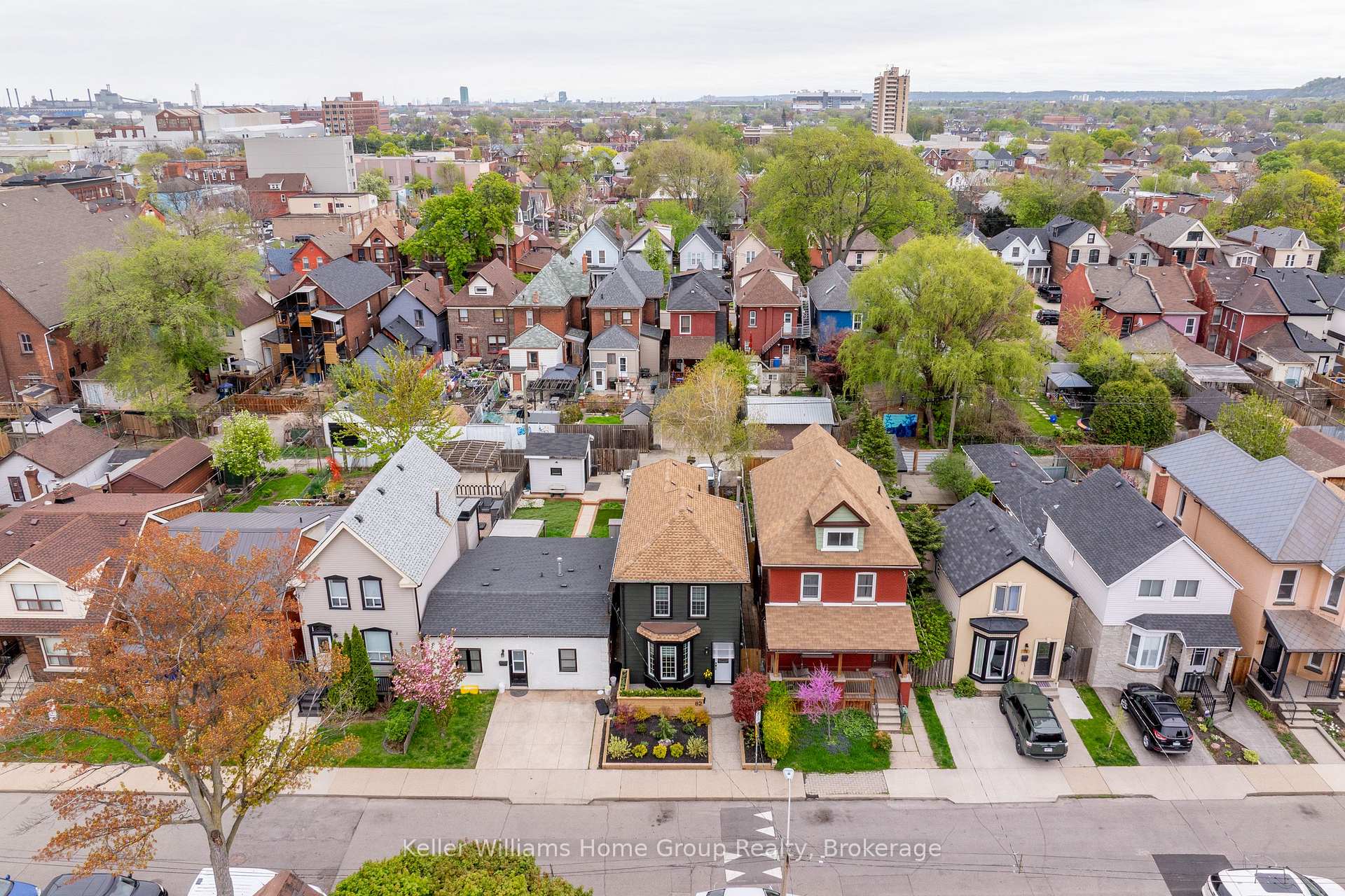 Photo 40 of 82 Oak Avenue, Hamilton, Landsdale — HOMEH