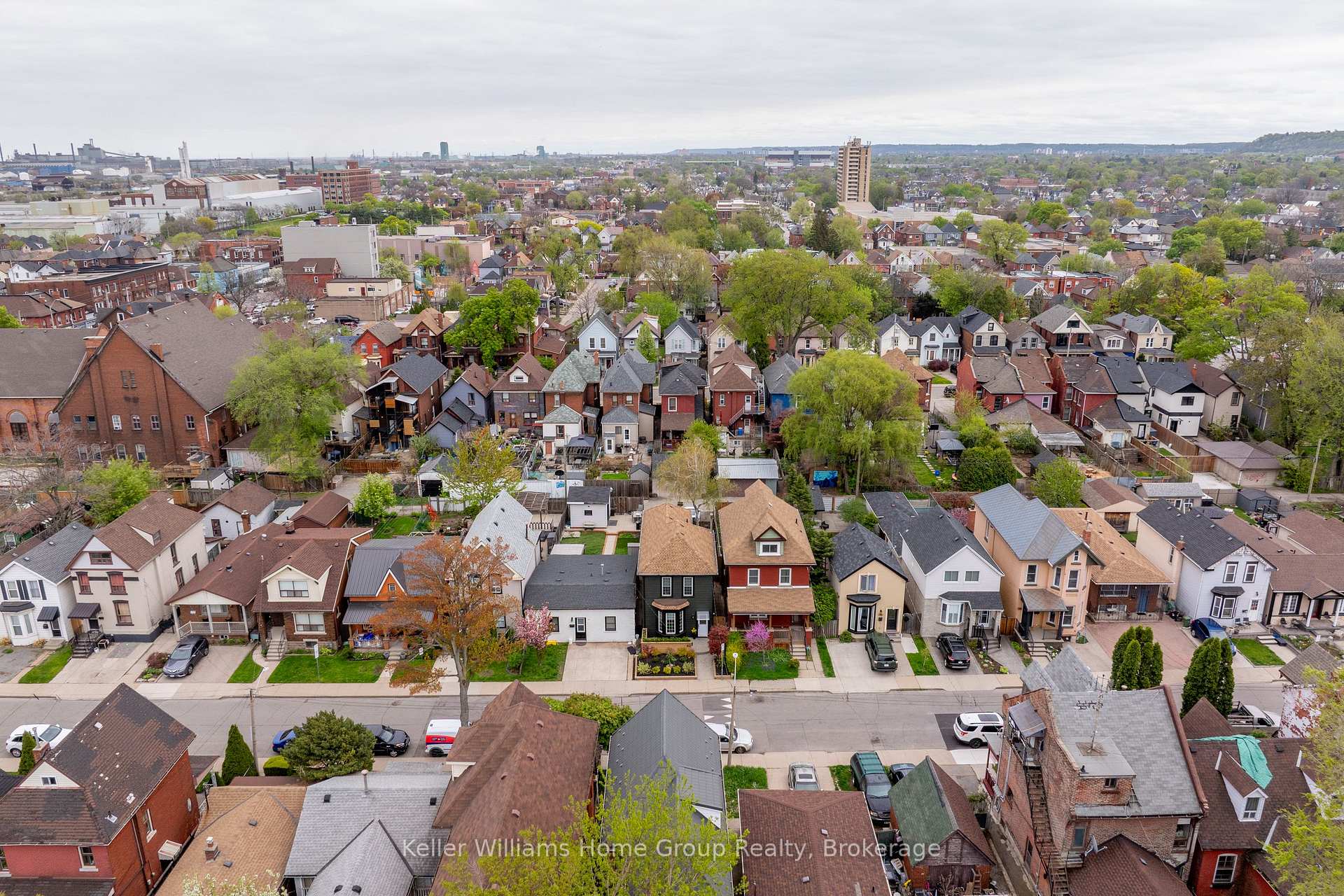 Photo 42 of 82 Oak Avenue, Hamilton, Landsdale — HOMEH