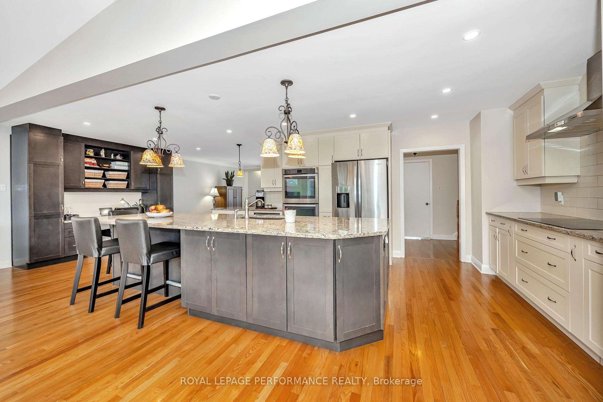 Photo 8 of 1924 Wembley Avenue, Ottawa, Carlingwood — HOMEH