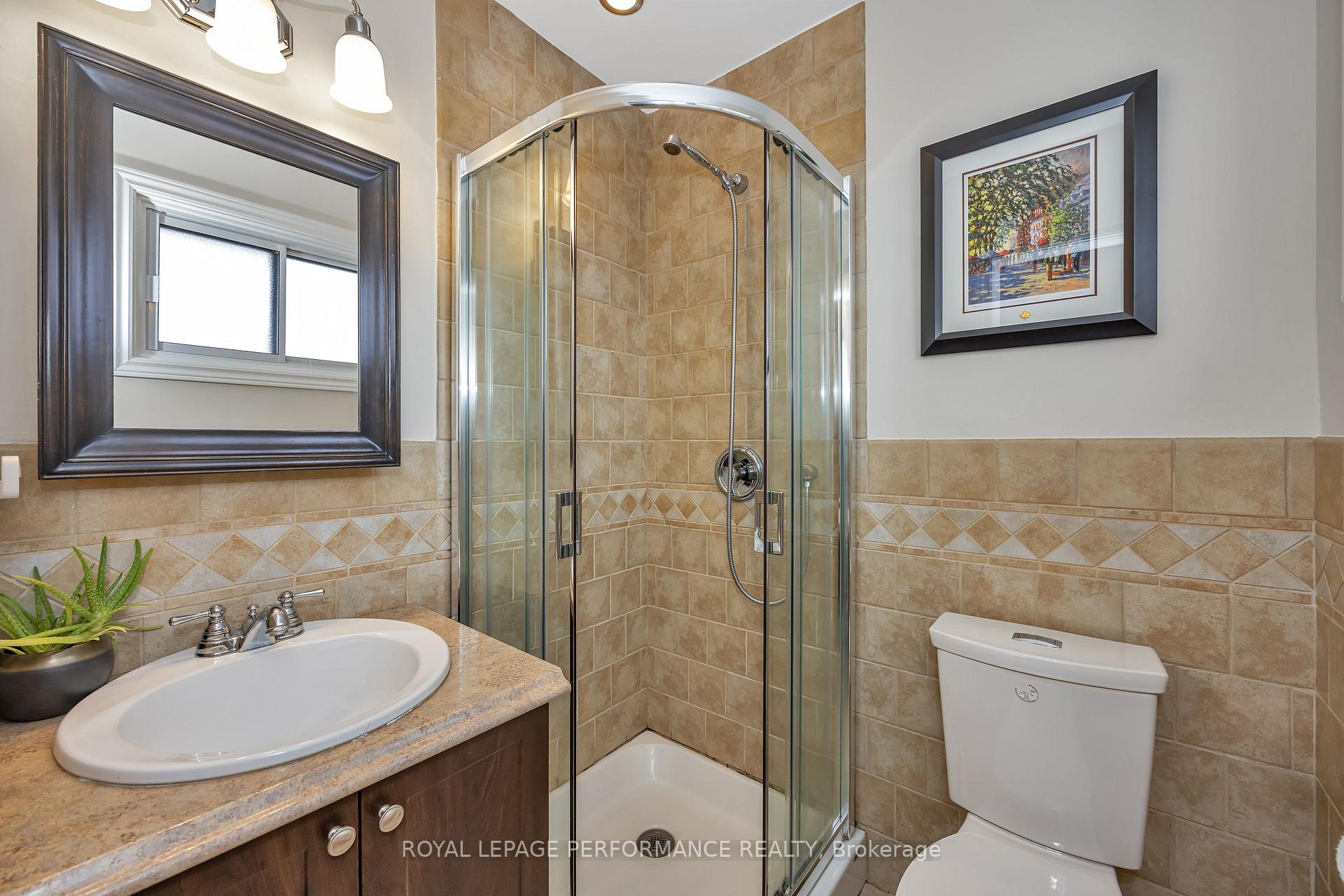 Photo 19 of 1924 Wembley Avenue, Ottawa, Carlingwood — HOMEH