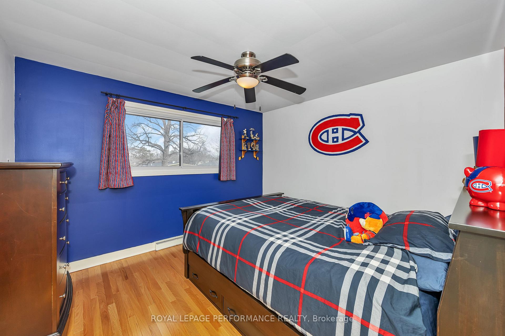 Photo 21 of 1924 Wembley Avenue, Ottawa, Carlingwood — HOMEH