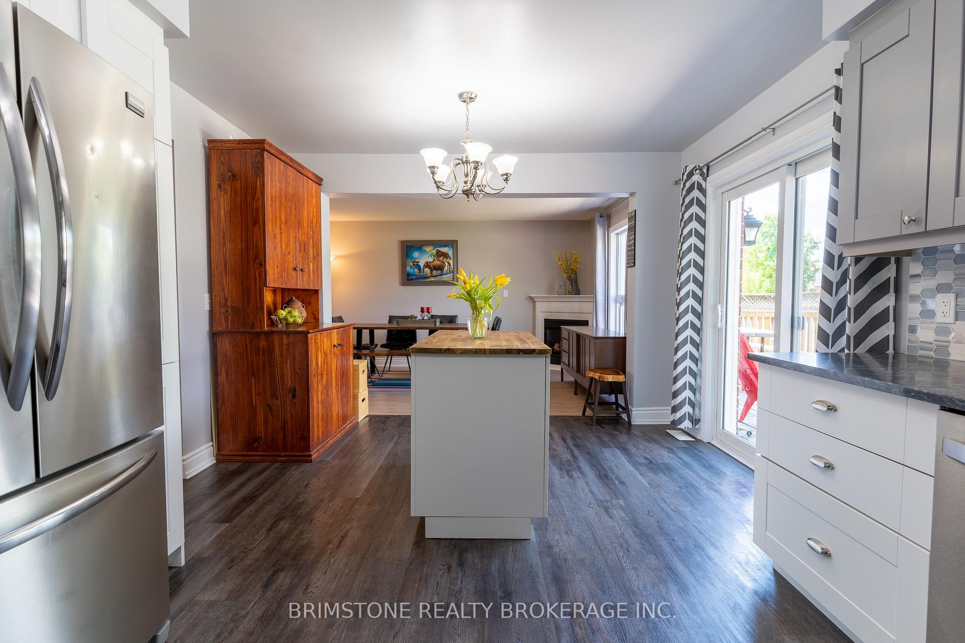 Photo 8 of 50 Girdwood Drive, Barrie, Holly — HOMEH