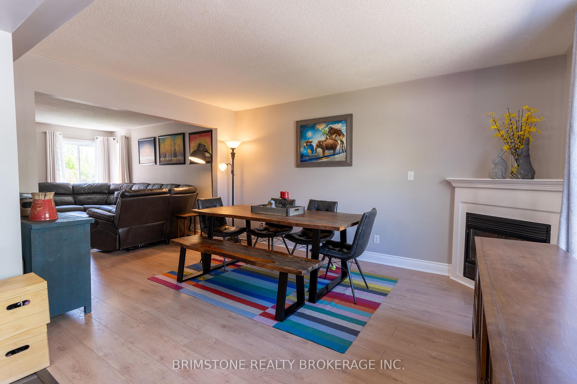 Photo 9 of 50 Girdwood Drive, Barrie, Holly — HOMEH