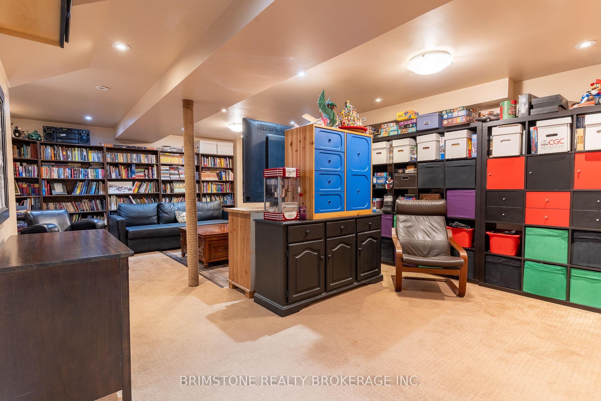 Photo 27 of 50 Girdwood Drive, Barrie, Holly — HOMEH