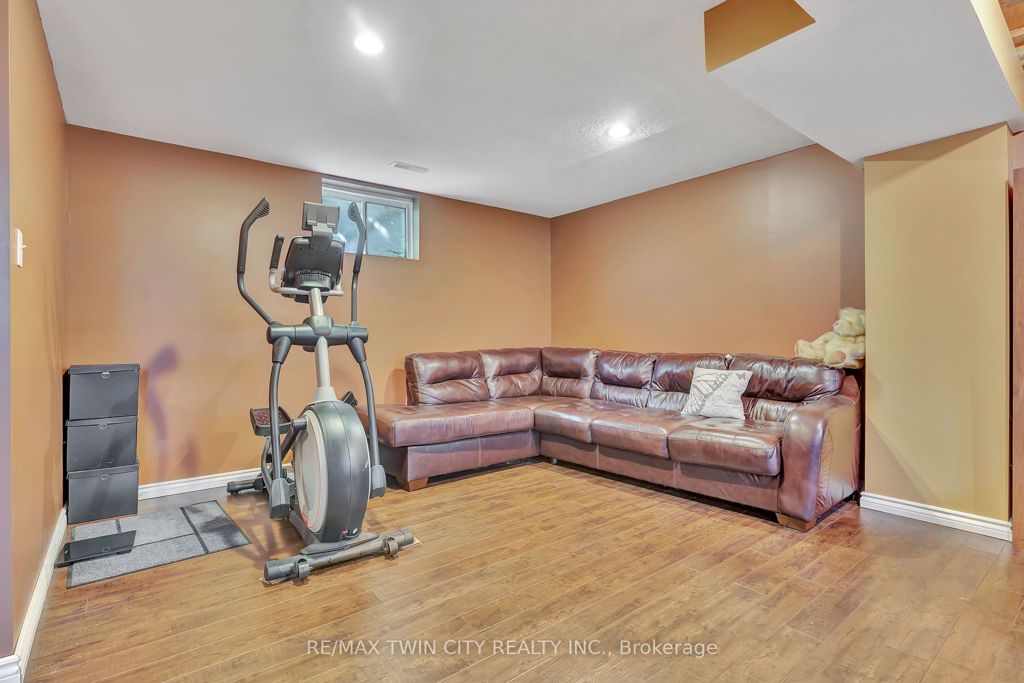 Photo 92 of 357 Auburn Drive, Waterloo, Lexington — HOMEH