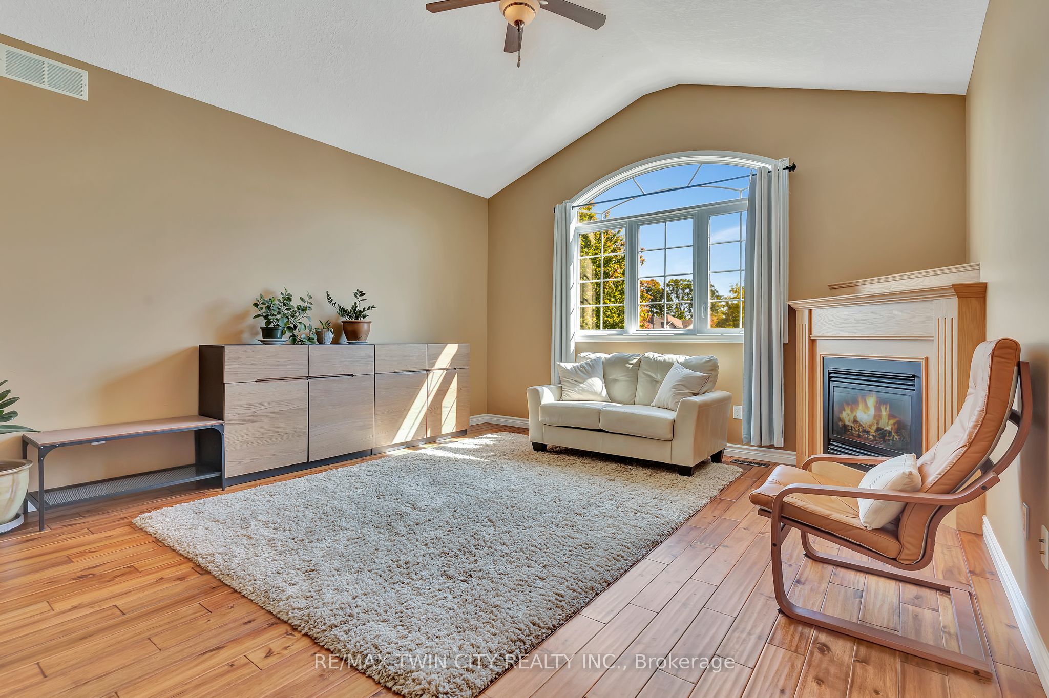 Photo 72 of 357 Auburn Drive, Waterloo, Lexington — HOMEH