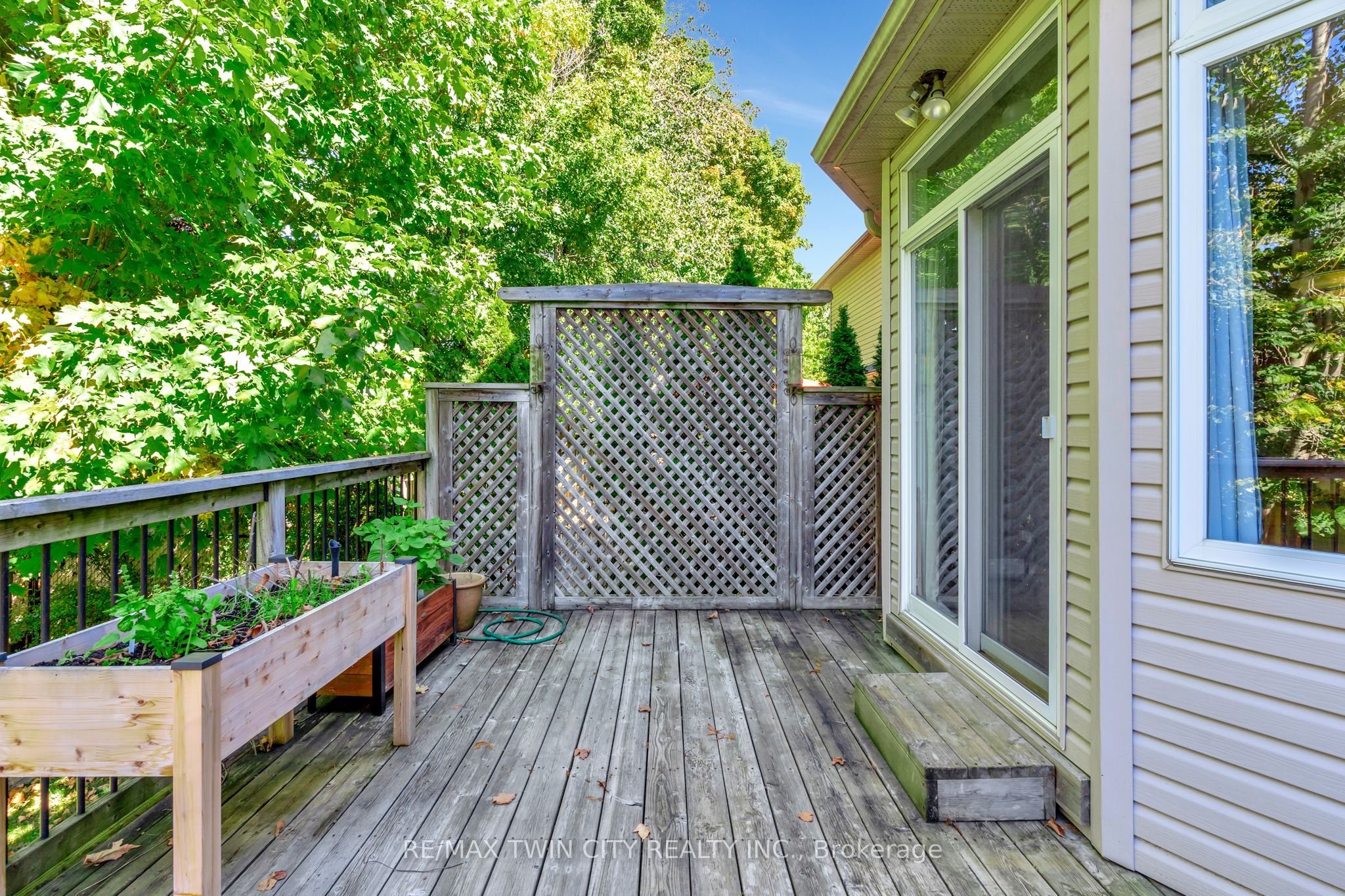 Photo 95 of 357 Auburn Drive, Waterloo, Lexington — HOMEH