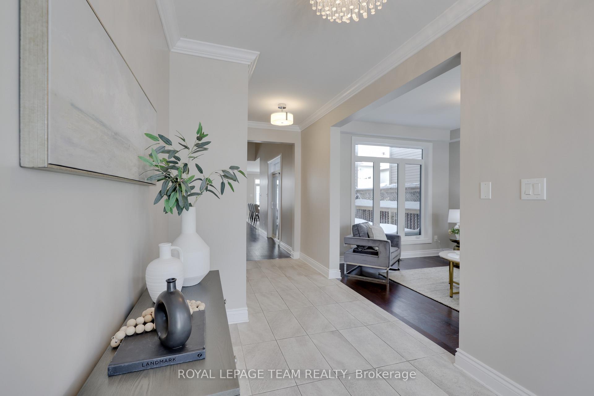 Photo 3 of 539 Peerless Street, Ottawa, Barrhaven - Cedargrove/Fraserdale — HOMEH