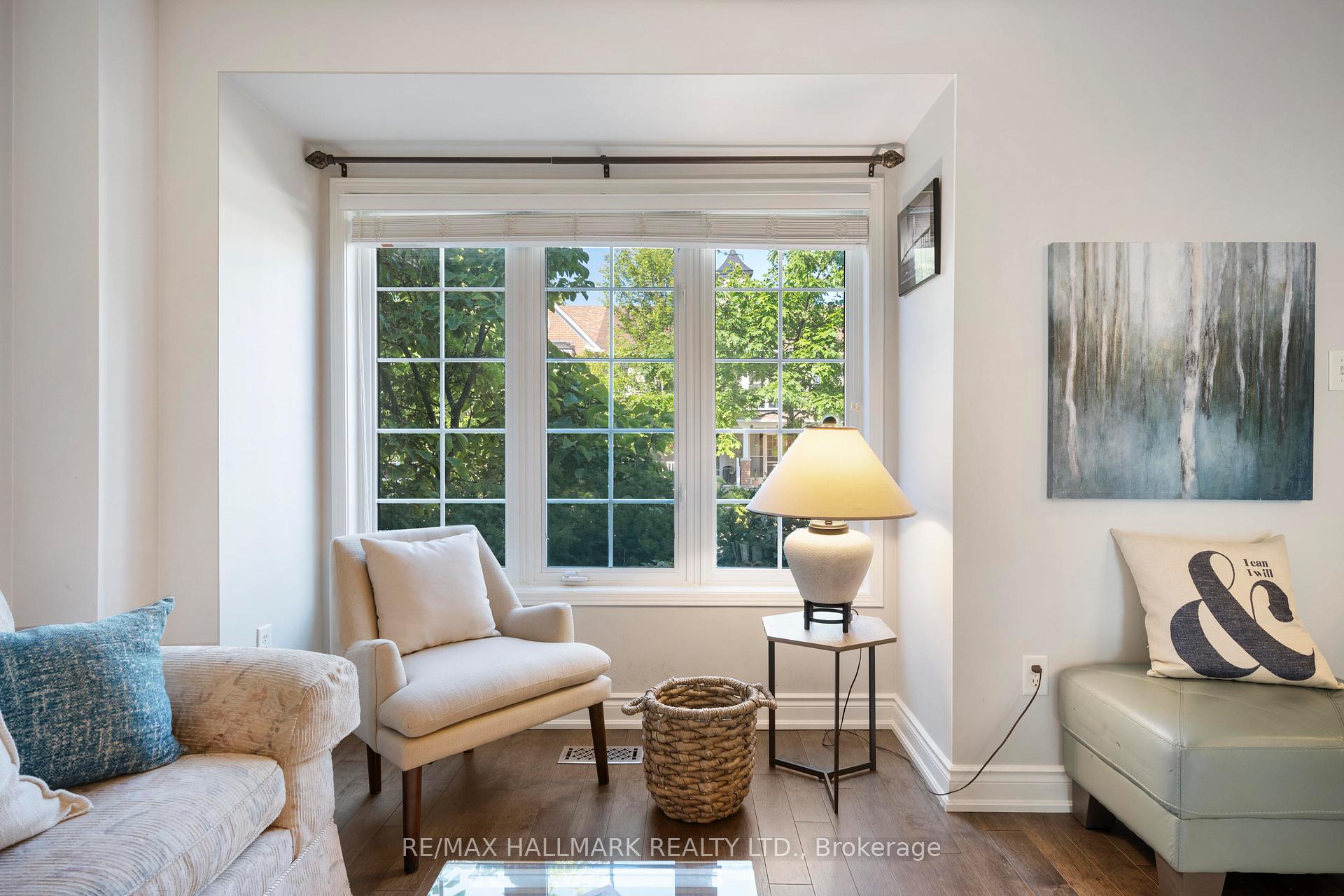 Photo 7 of 104 Warwick Avenue, Ajax, South East — HOMEH