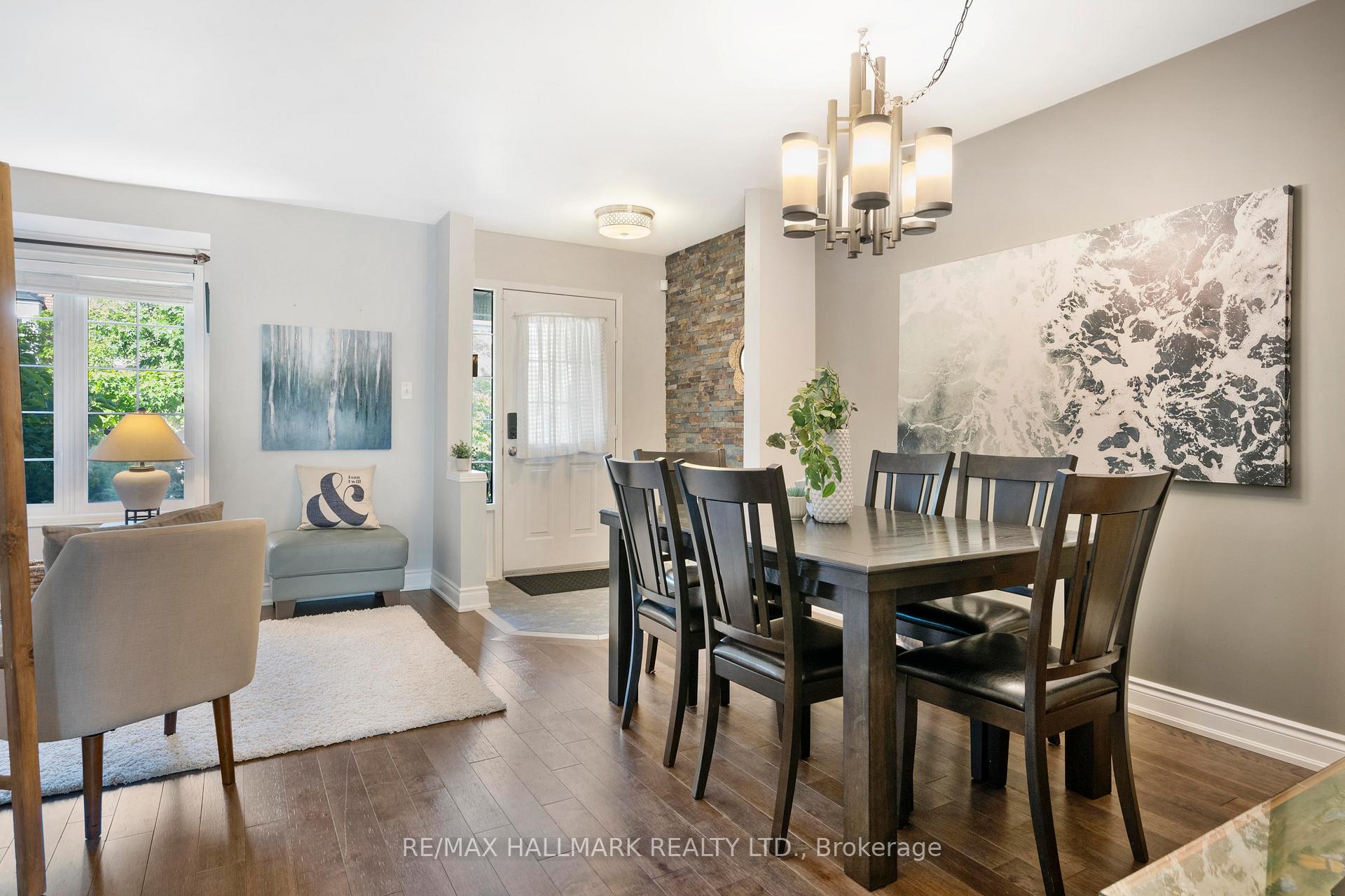 Photo 9 of 104 Warwick Avenue, Ajax, South East — HOMEH