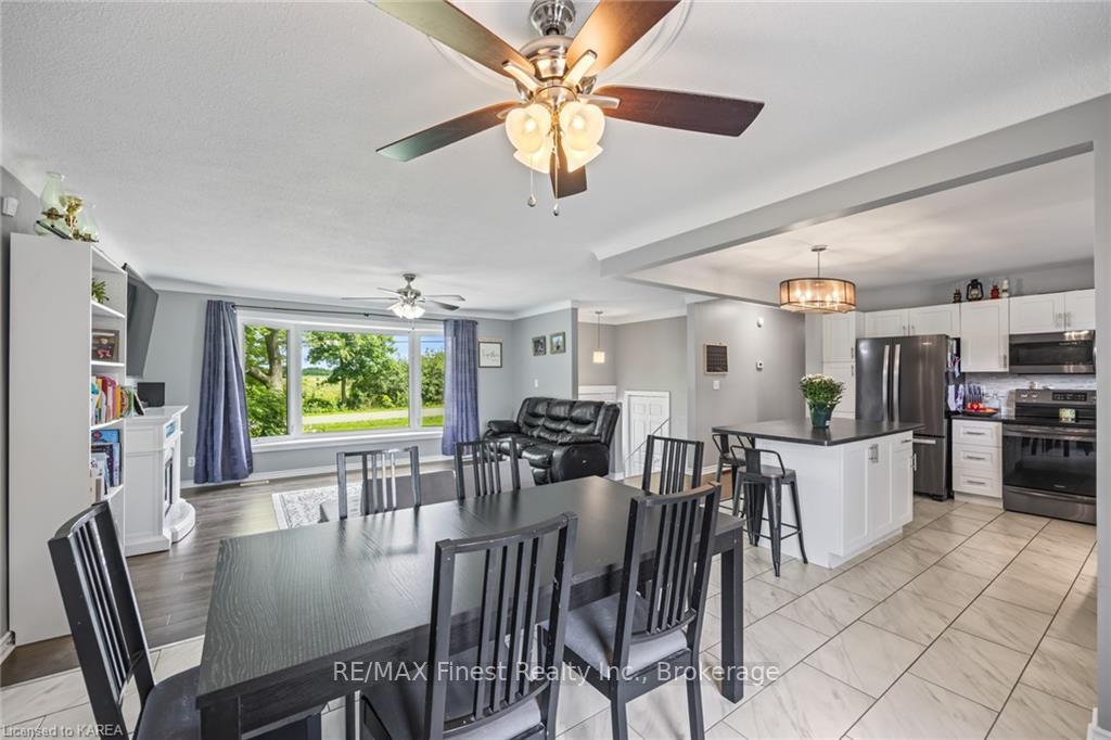 Photo 10 of 2068 Keeley Road, Frontenac, Frontenac South — HOMEH