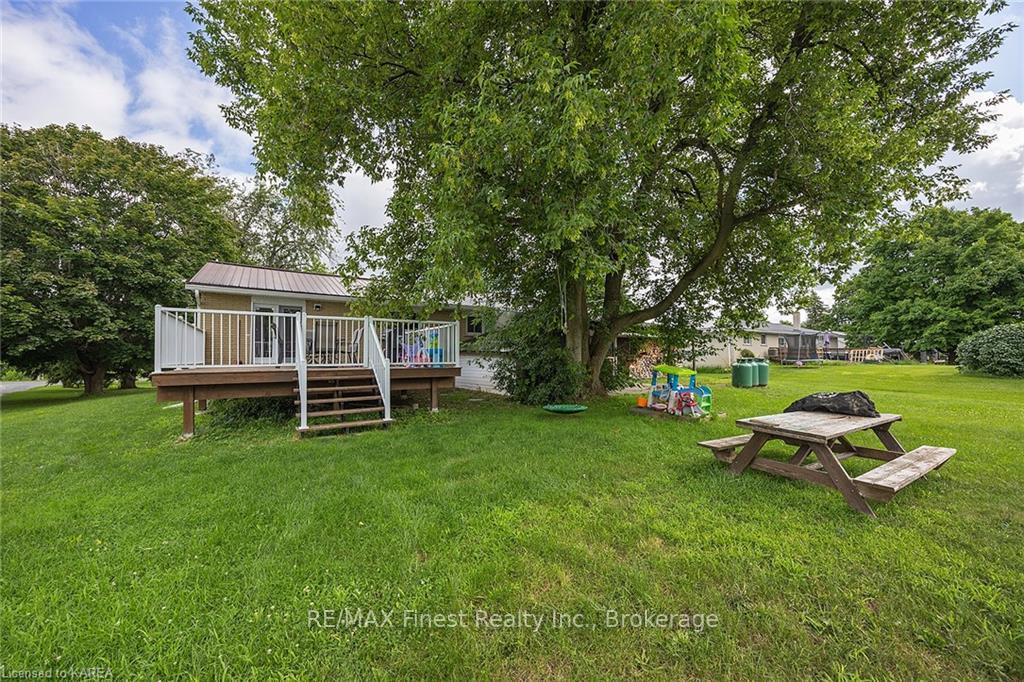 Photo 20 of 2068 Keeley Road, Frontenac, Frontenac South — HOMEH