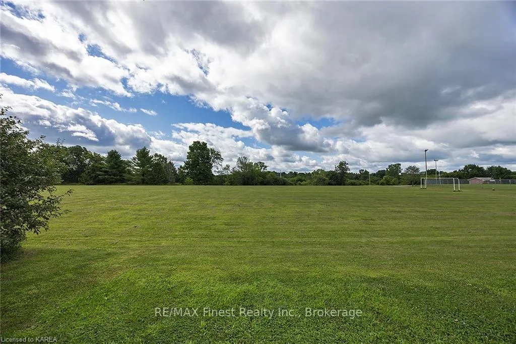 Photo 23 of 2068 Keeley Road, Frontenac, Frontenac South — HOMEH