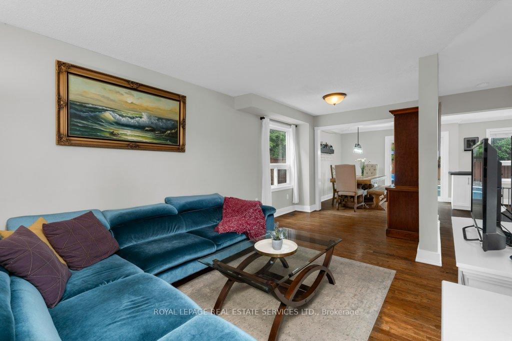 Photo 9 of 18 Weatherup Crescent, Barrie, West Bayfield — HOMEH