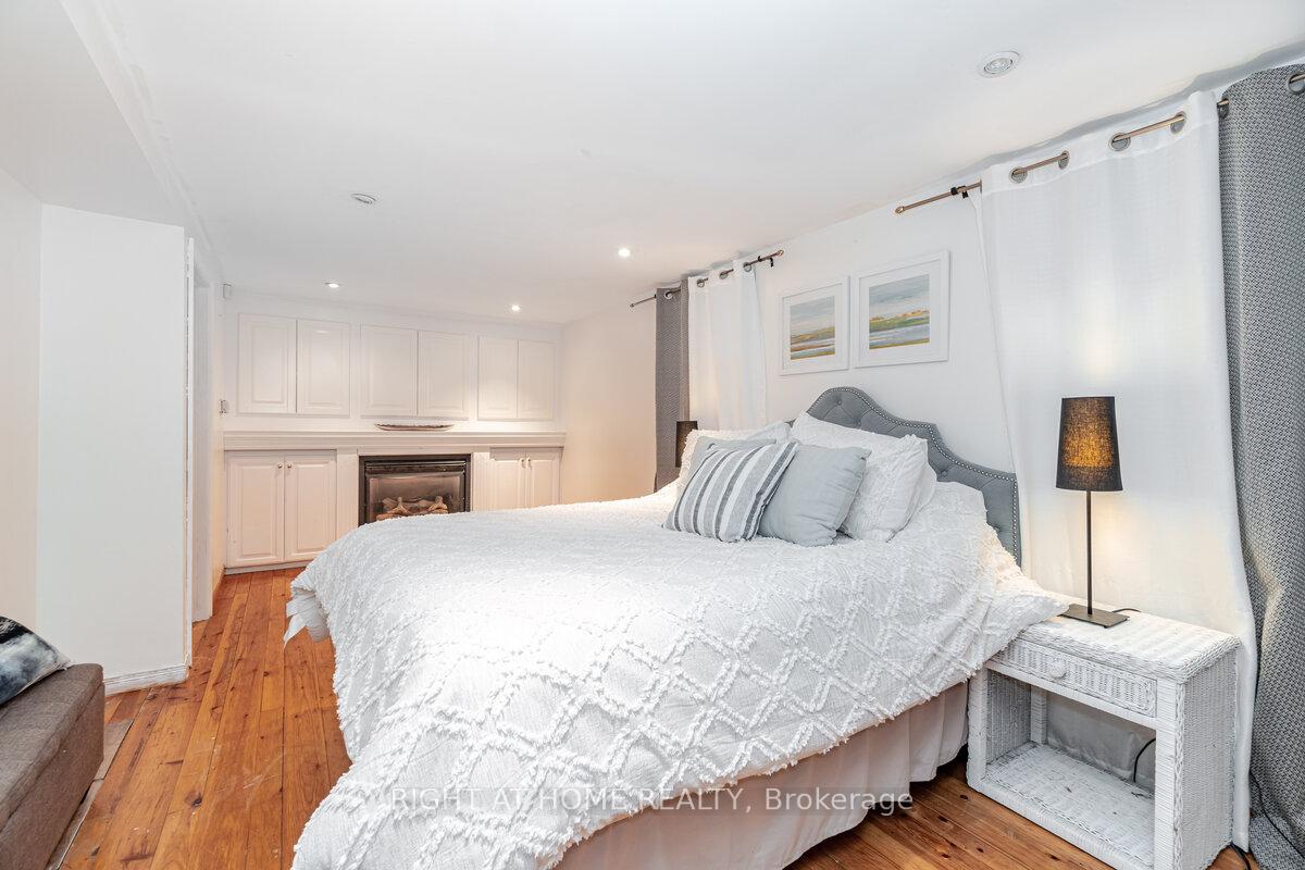 Photo 17 of 62 Florence Street, Hamilton, Strathcona — HOMEH