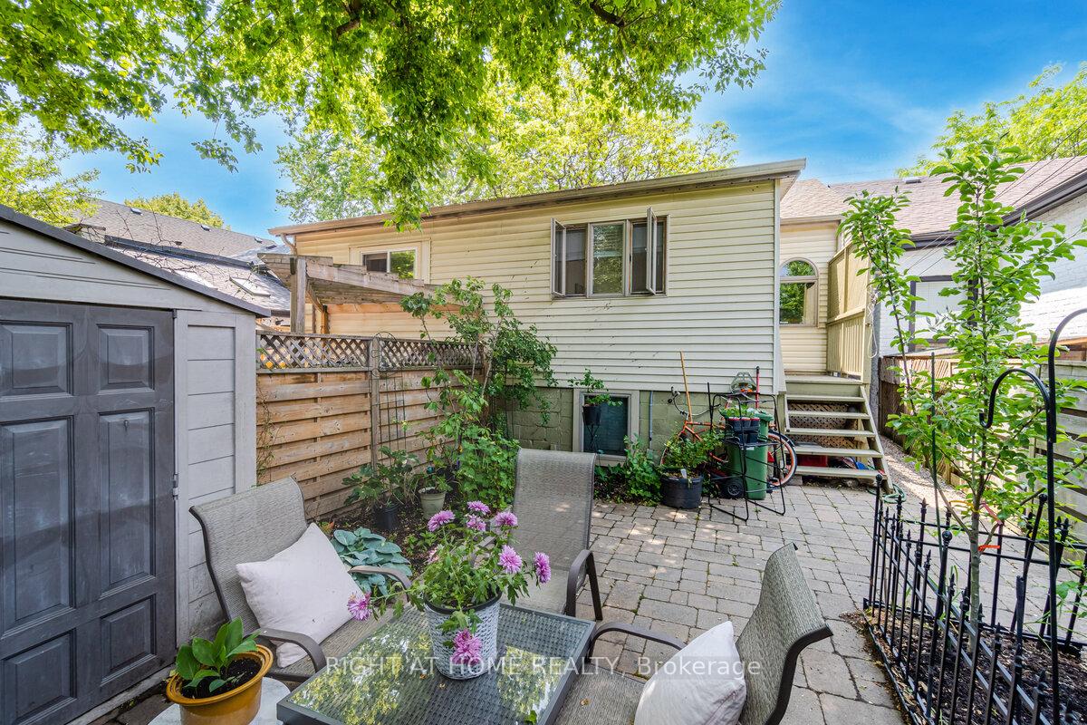 Photo 26 of 62 Florence Street, Hamilton, Strathcona — HOMEH