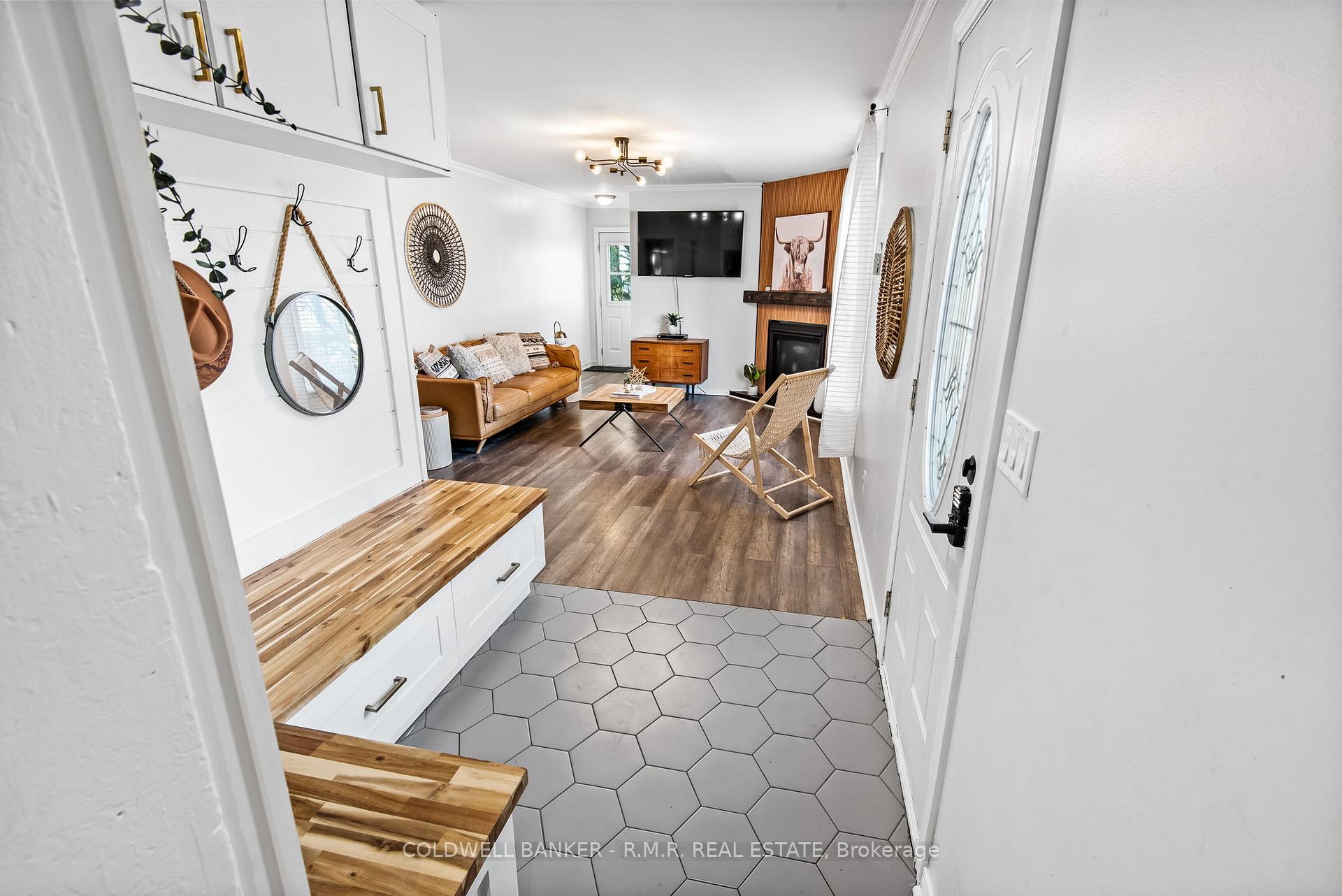 Photo 12 of 62 Scugog Street, Clarington, Bowmanville — HOMEH