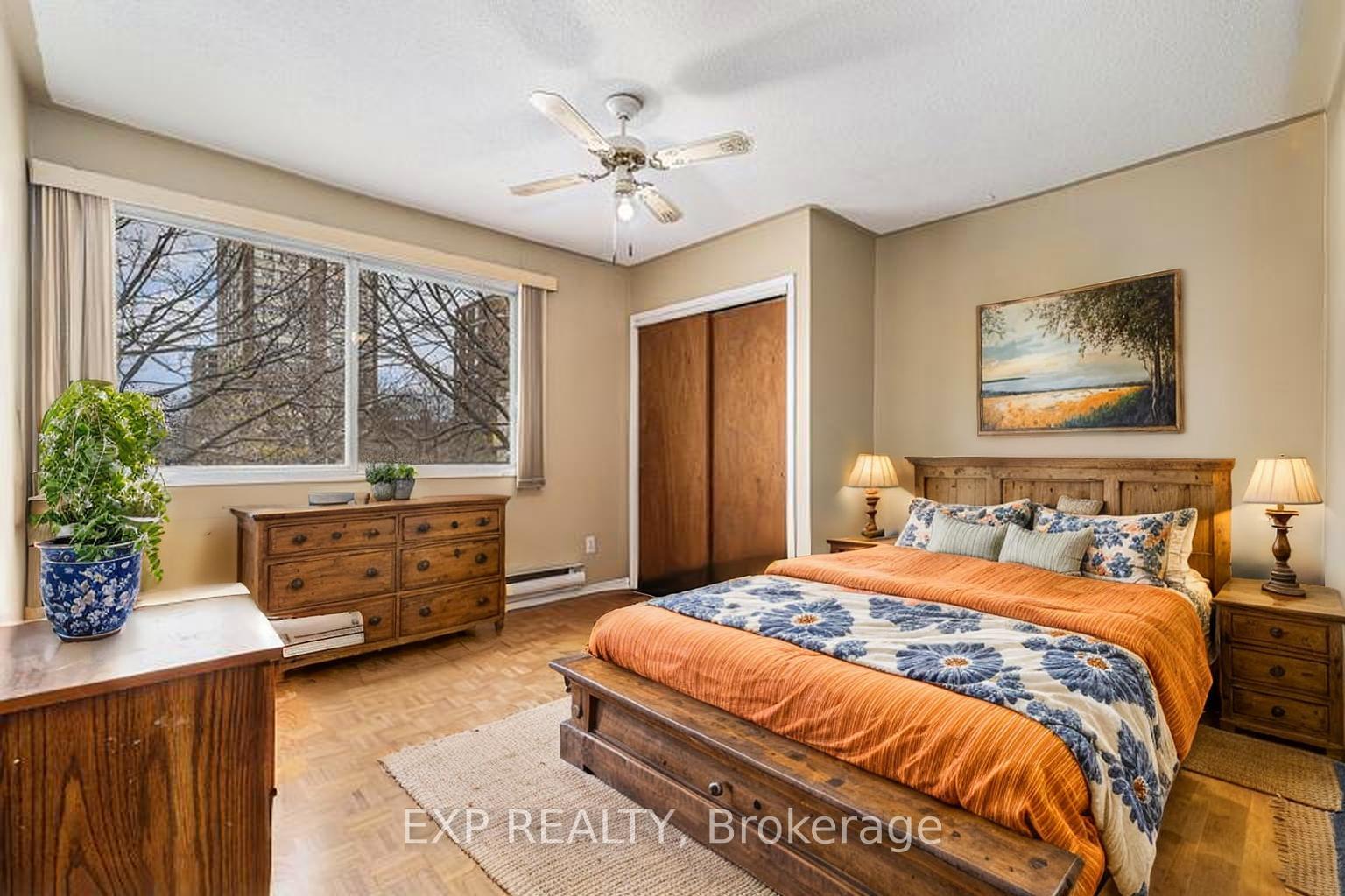 Photo 18 of 612 Byron Avenue, Ottawa, McKellar/Highland — HOMEH