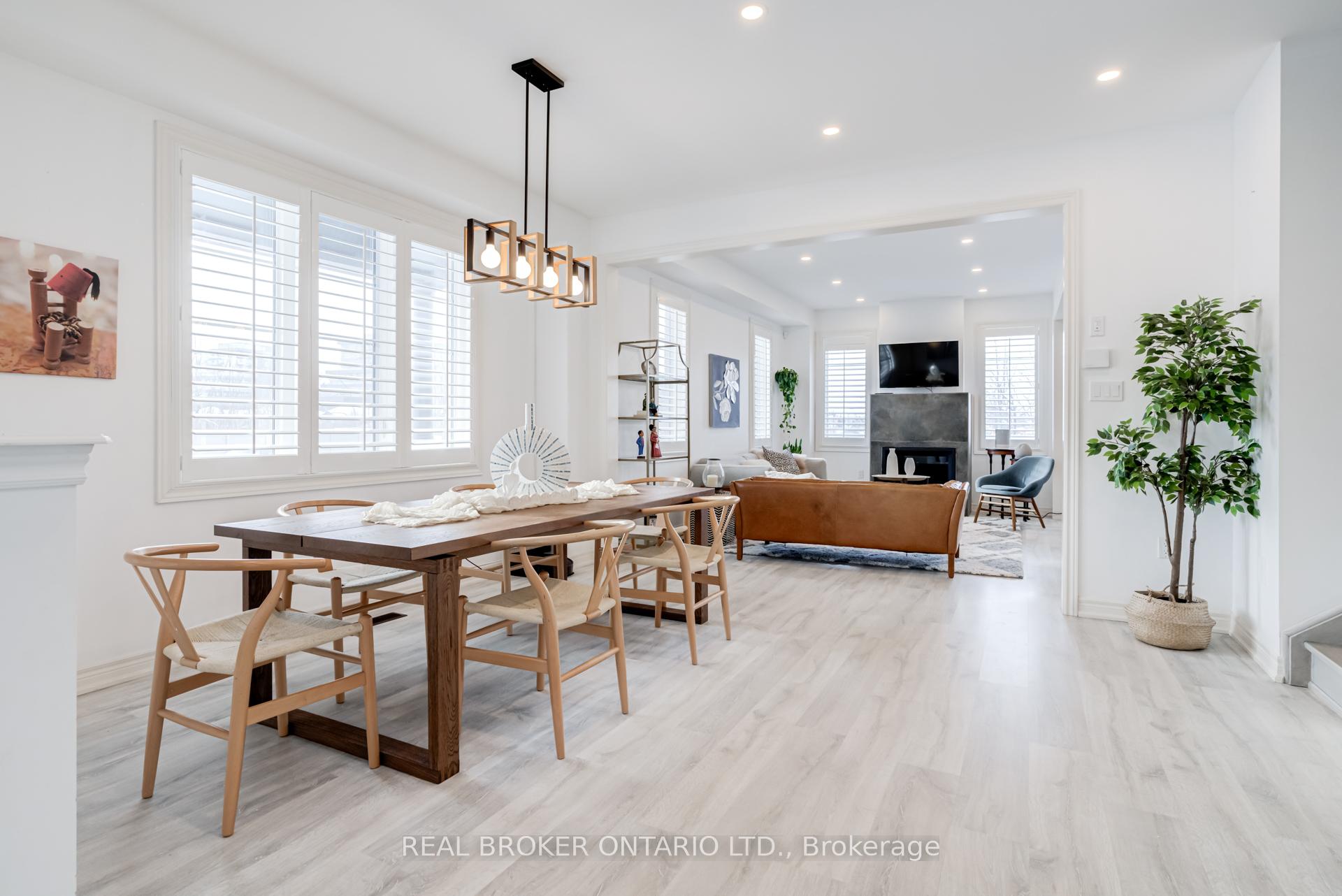Photo 7 of 301 Humphrey Street, Hamilton, Waterdown — HOMEH
