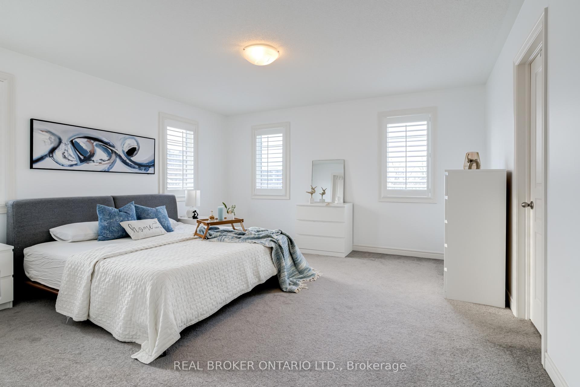 Photo 16 of 301 Humphrey Street, Hamilton, Waterdown — HOMEH