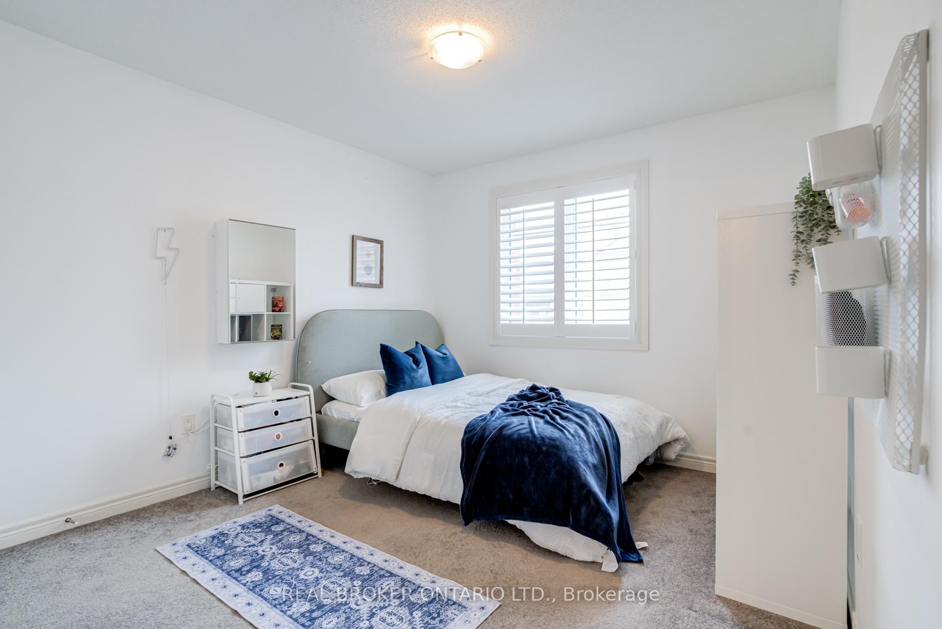 Photo 18 of 301 Humphrey Street, Hamilton, Waterdown — HOMEH