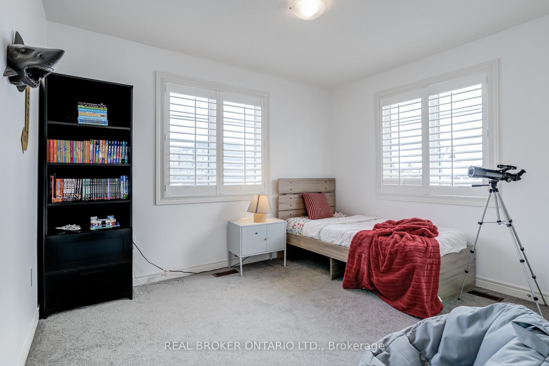Photo 20 of 301 Humphrey Street, Hamilton, Waterdown — HOMEH