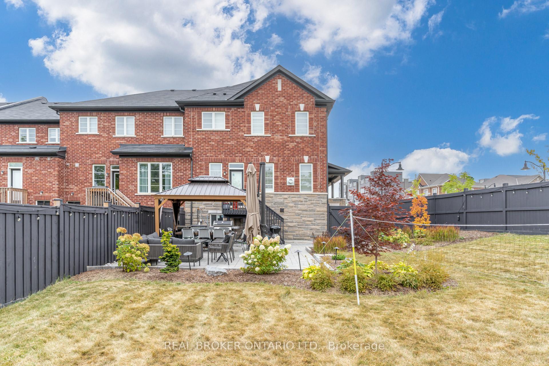 Photo 31 of 301 Humphrey Street, Hamilton, Waterdown — HOMEH