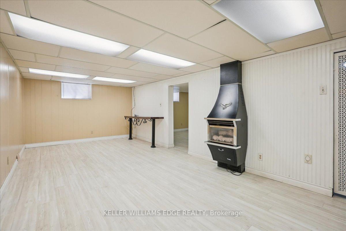 Photo 18 of 343 Weir Street N, Hamilton, Homeside — HOMEH
