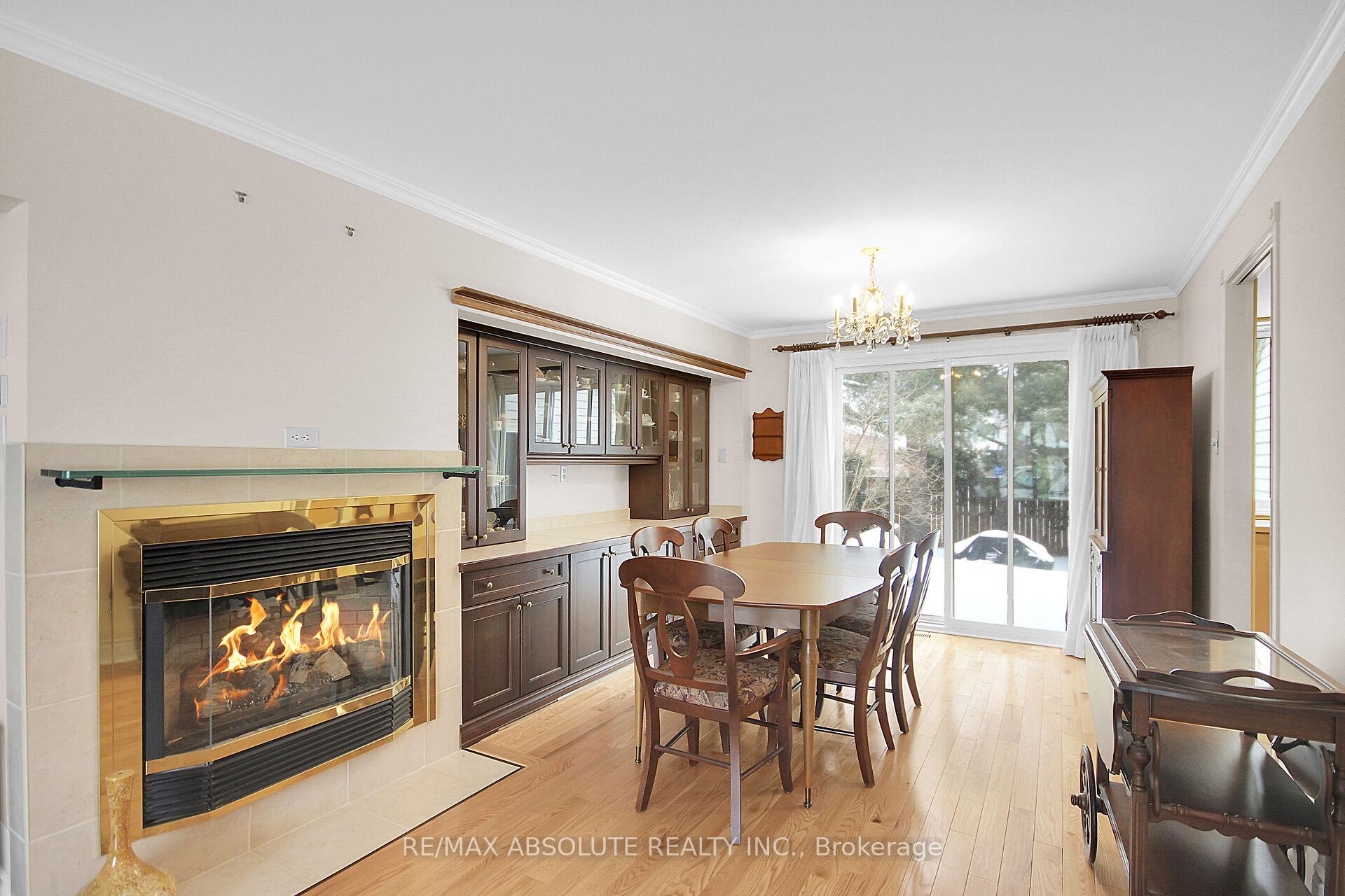 Photo 12 of 13 Melville Drive, Ottawa, Barrhaven - Pheasant Run — HOMEH