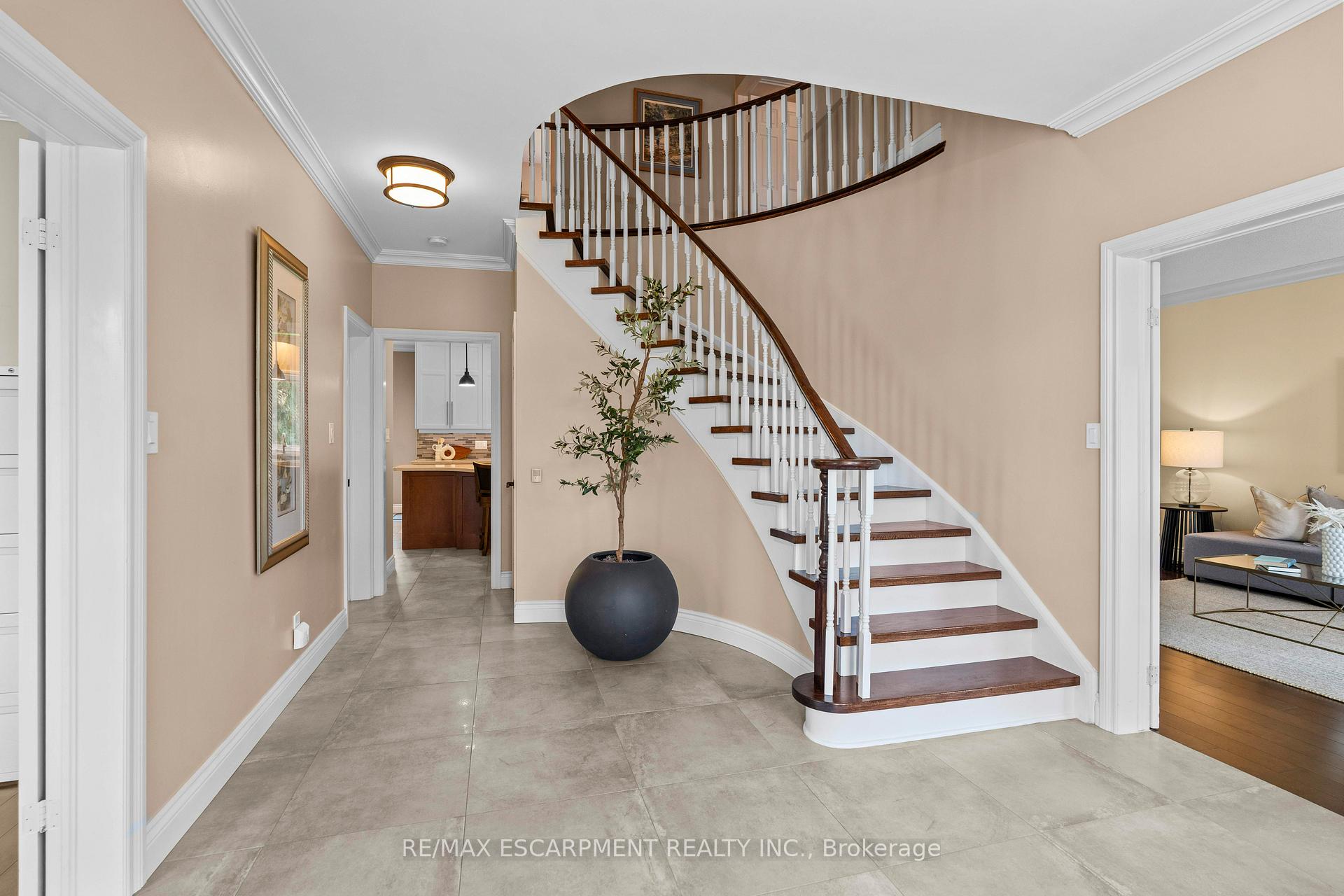 Photo 5 of 12 Elderberry Lane, Hamilton, Carlisle — HOMEH