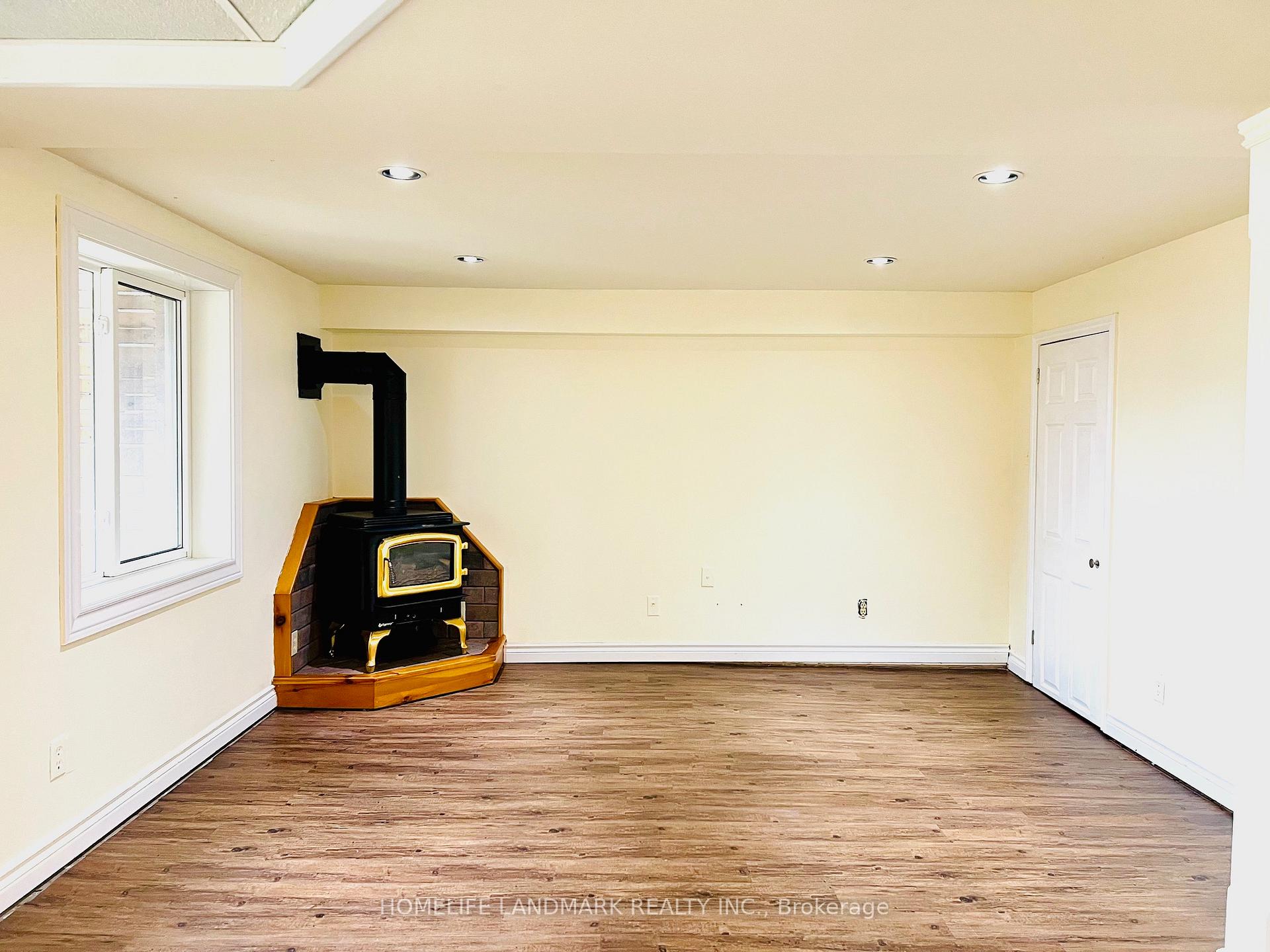 Photo 6 of 115 Dawlish Avenue, Aurora, Aurora Highlands — HOMEH