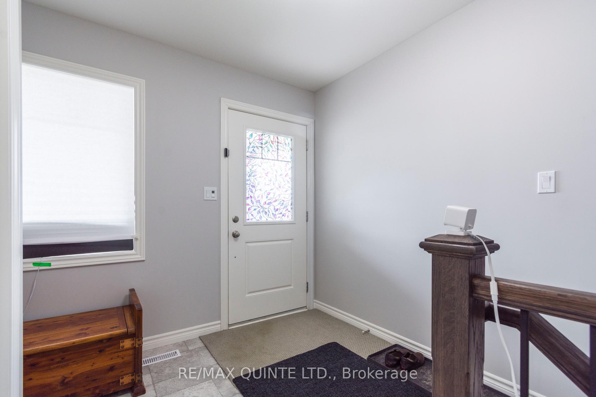Photo 4 of 89 Aldersgate Drive, Belleville, Belleville Ward — HOMEH