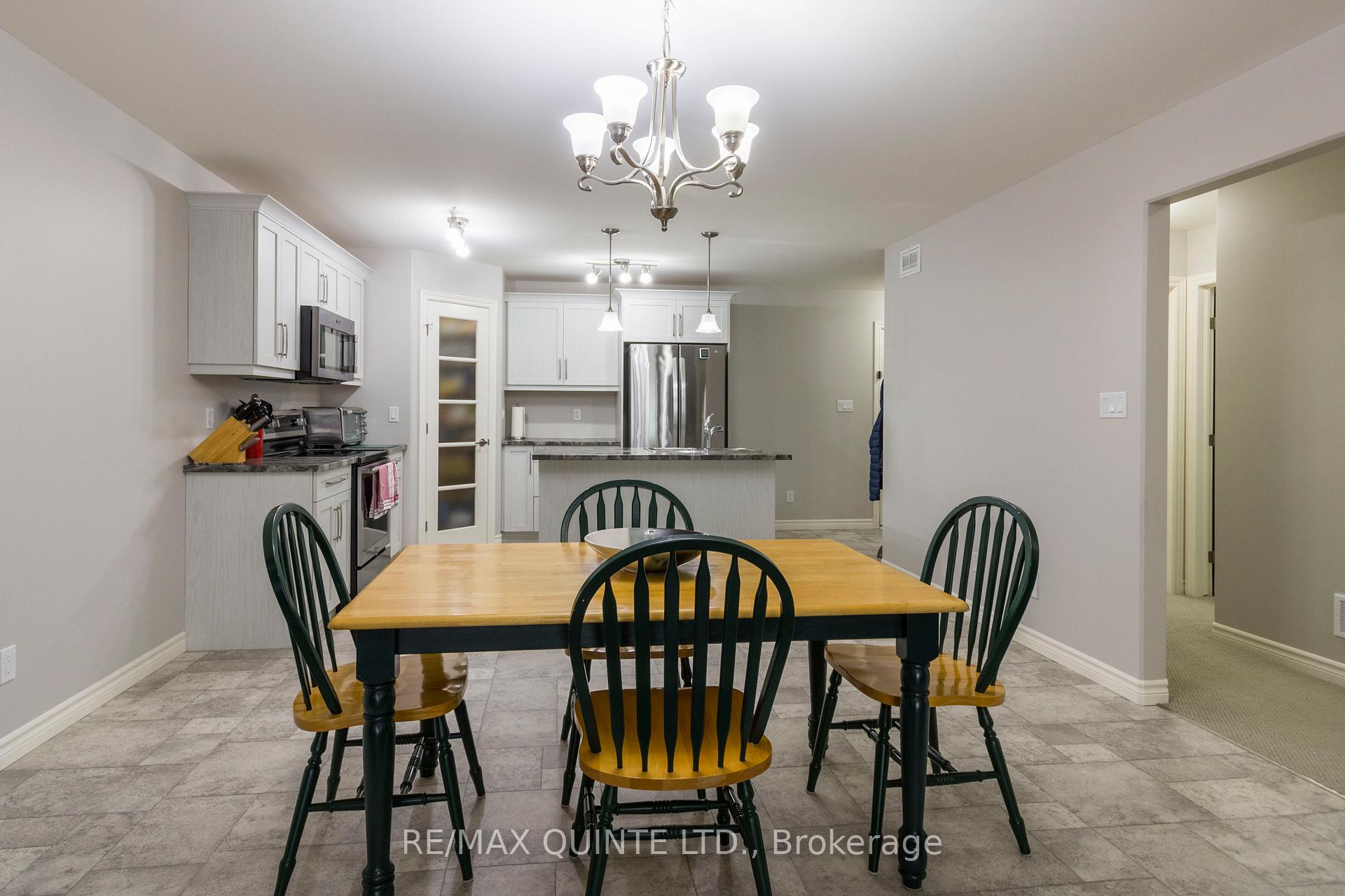 Photo 10 of 89 Aldersgate Drive, Belleville, Belleville Ward — HOMEH