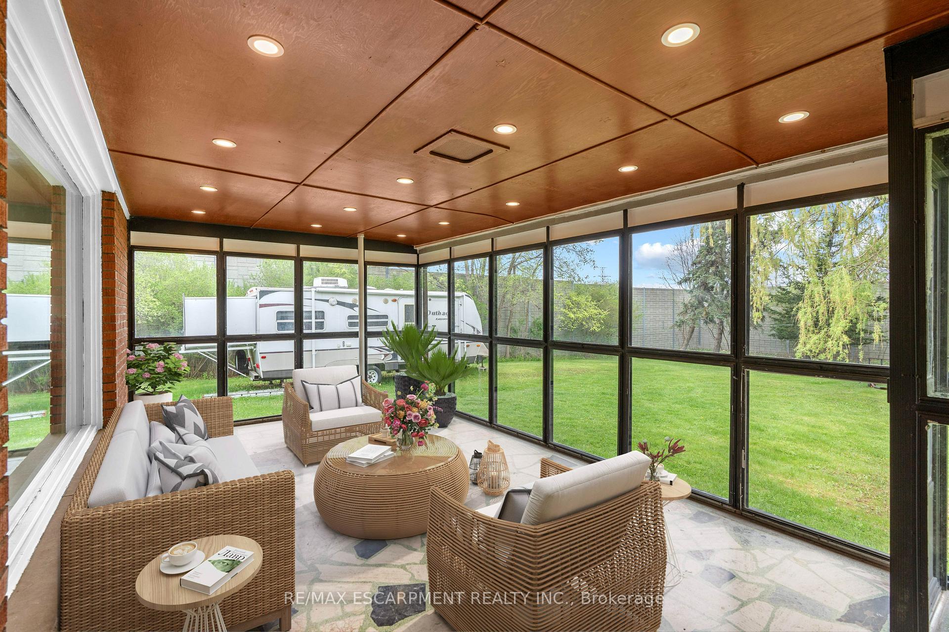 Photo 19 of 8 Northcliffe Avenue, Hamilton, Pleasant View — HOMEH