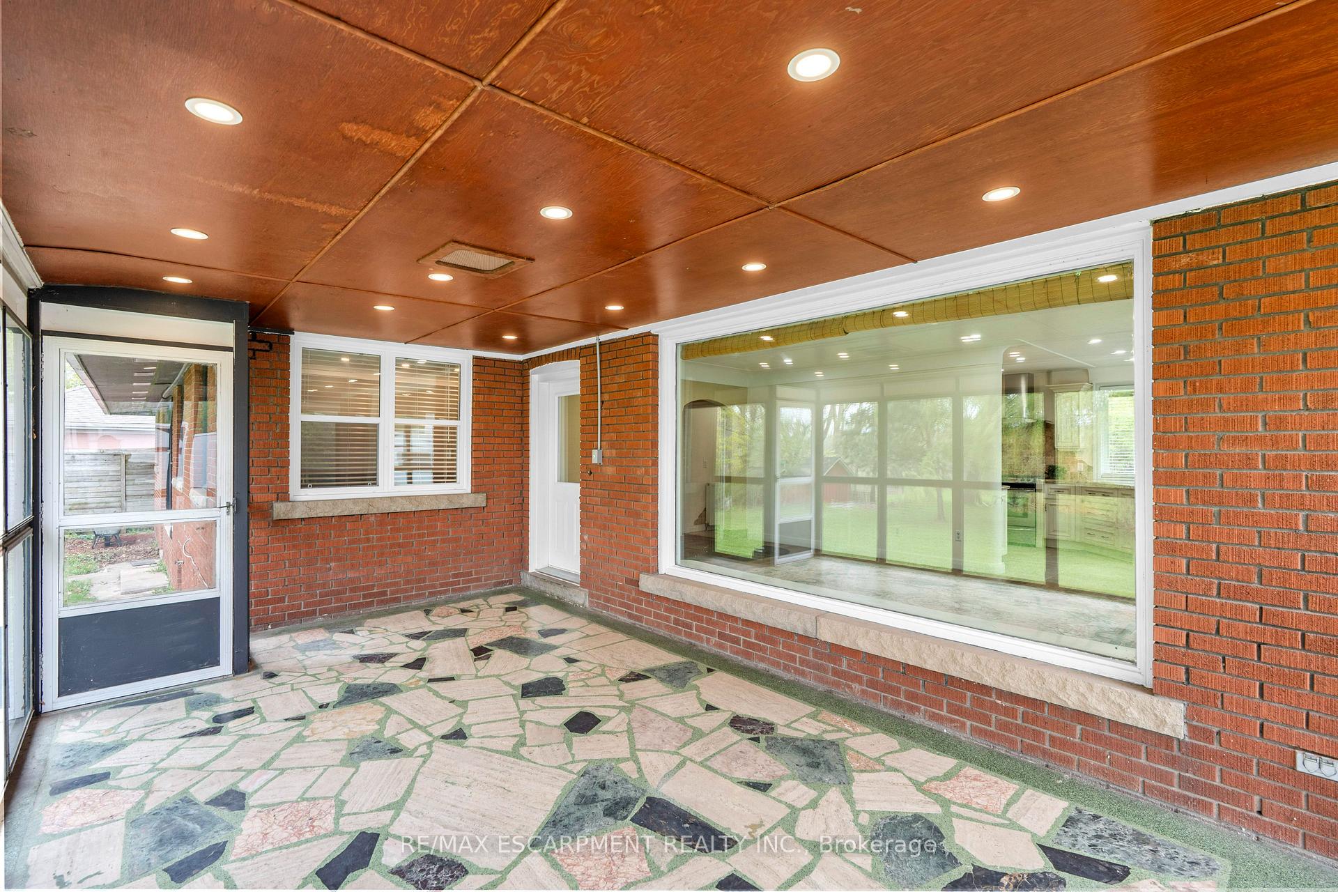 Photo 22 of 8 Northcliffe Avenue, Hamilton, Pleasant View — HOMEH