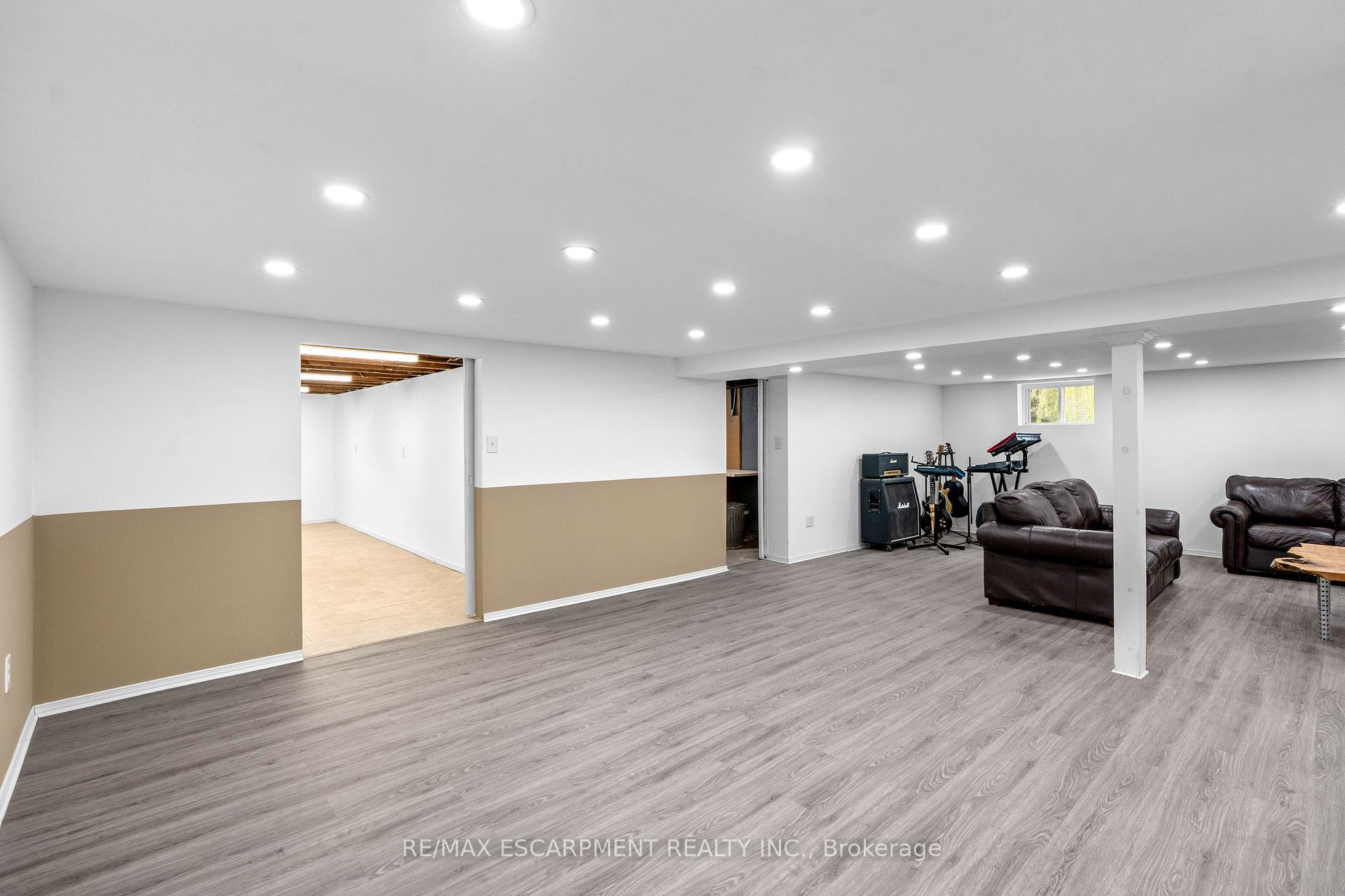 Photo 41 of 8 Northcliffe Avenue, Hamilton, Pleasant View — HOMEH